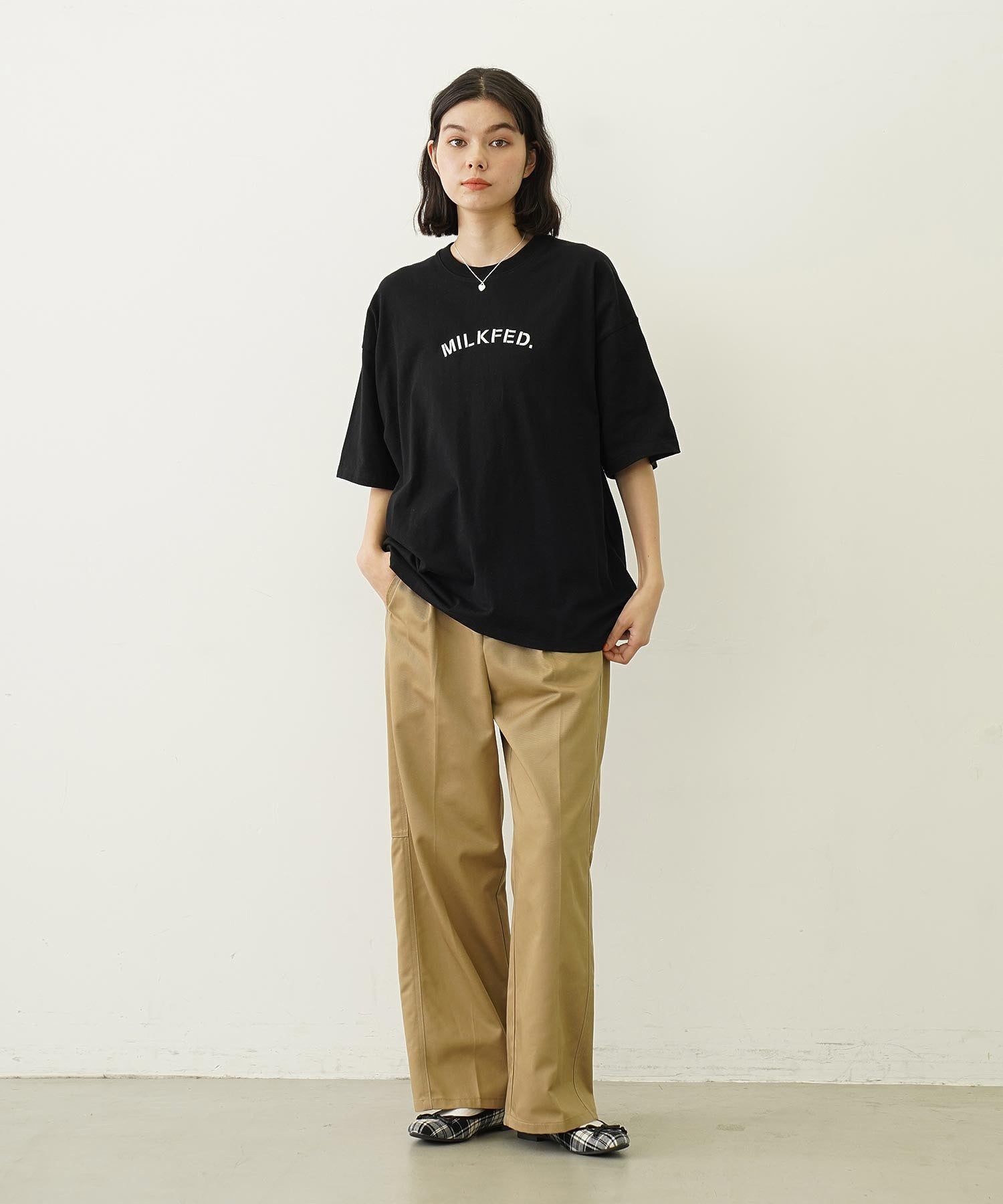 EMBROIDERY ARCH STENCIL WIDE S/S TEE