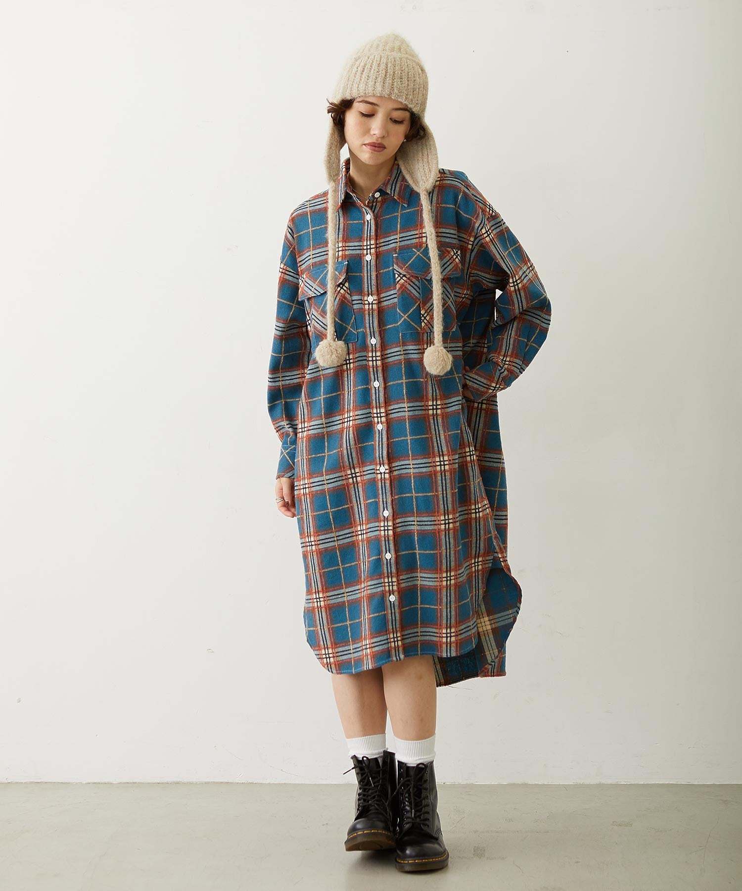 EAR FLAP KNIT CAP