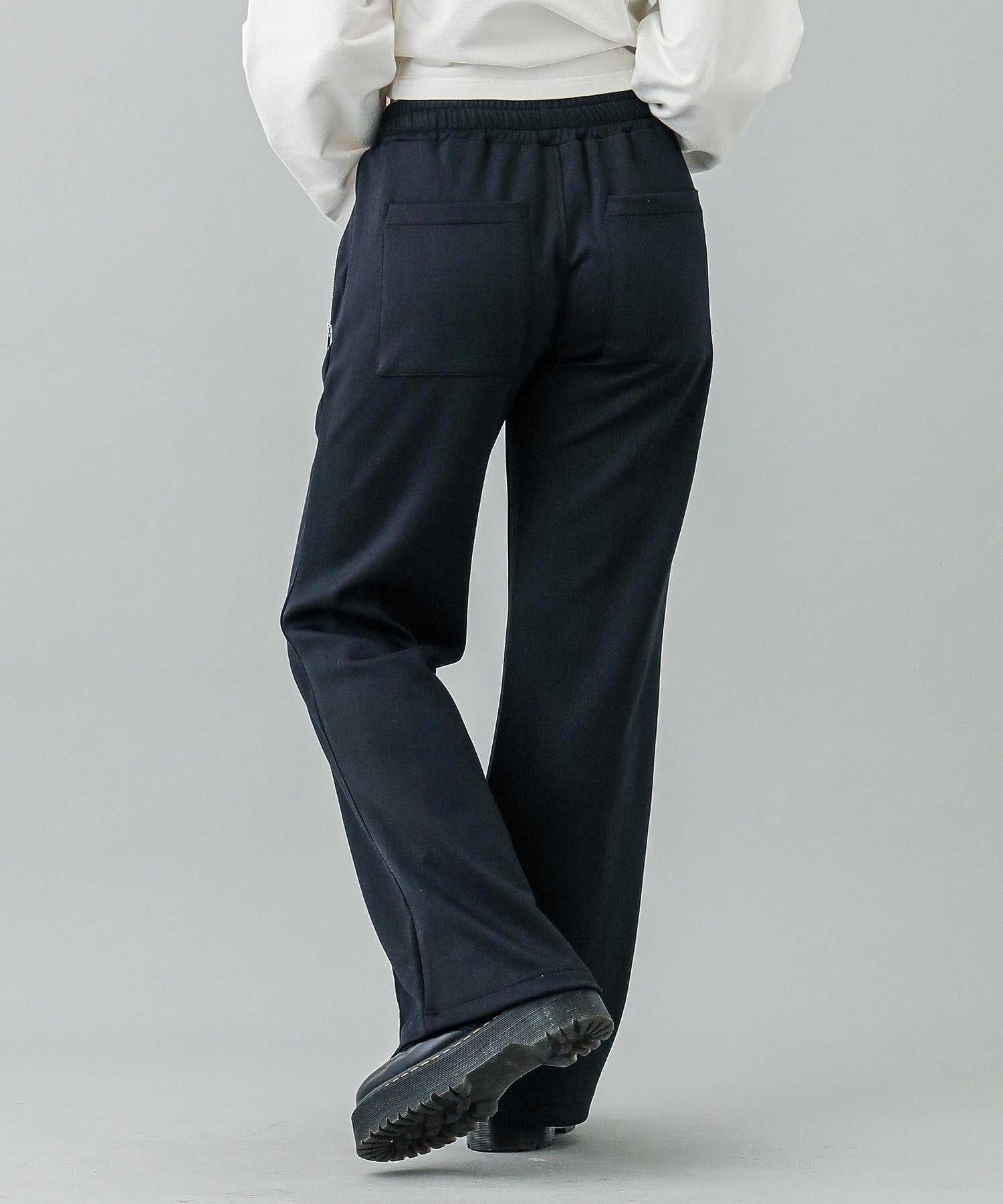 model　H:161cm 着用サイズ:M