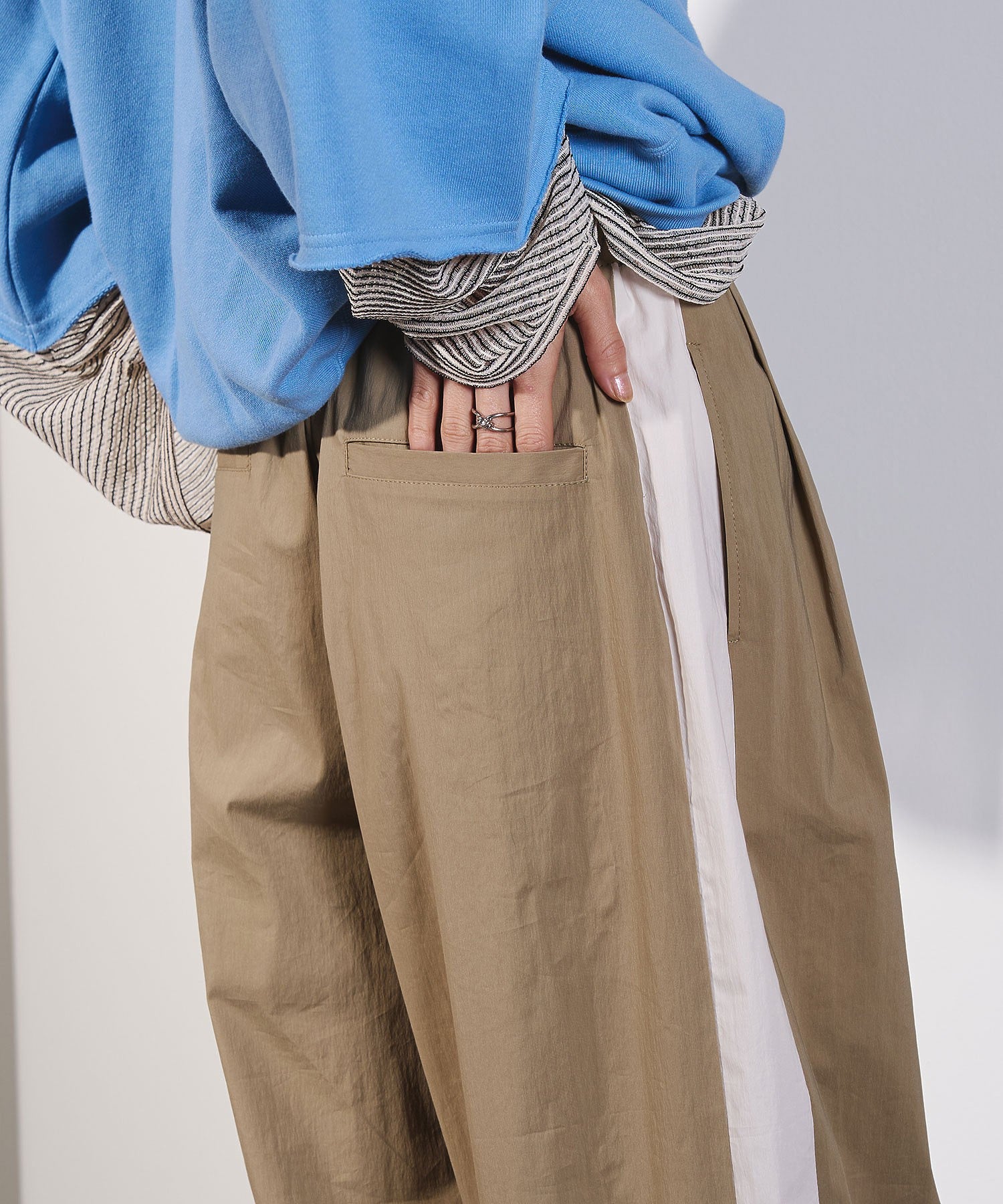 LINE PANTS