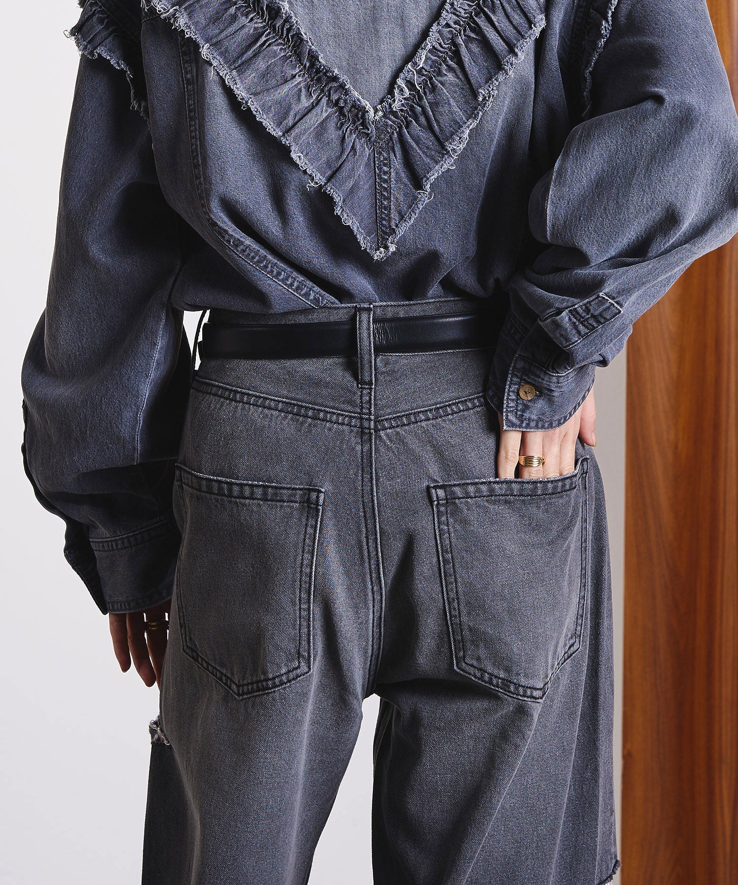 SLIT DENIM PANTS