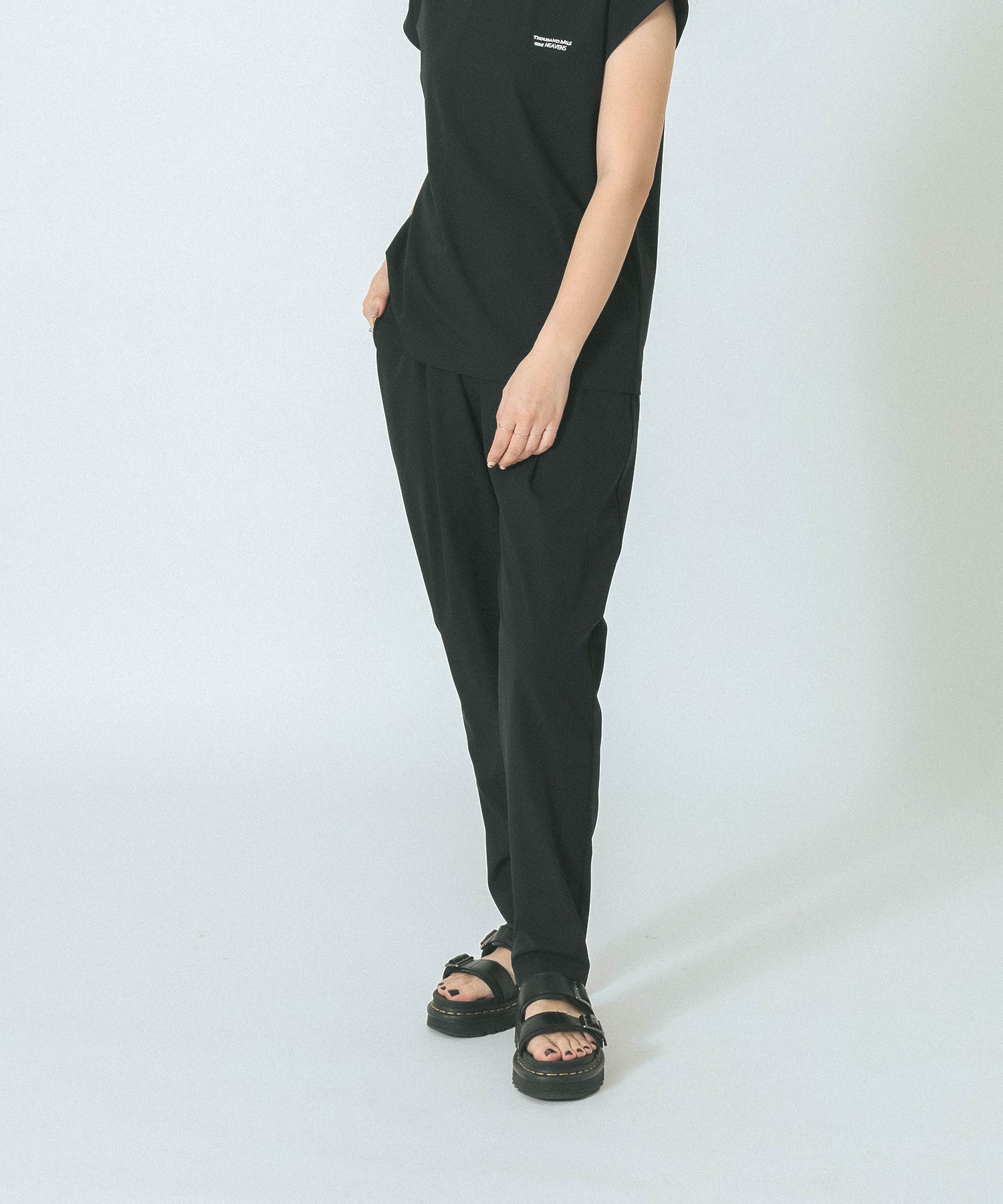 【WEB限定】THOUSAND MILExGENE HEAVENS/FRENCH SLEEVE TOP & TAPERED PANTS SET UP