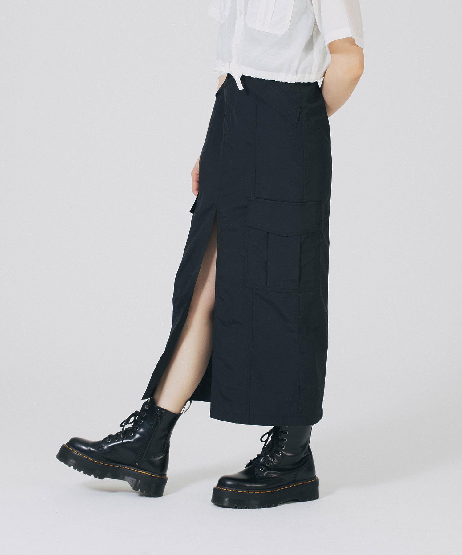 LIGHTWEIGHT CARGO SKIRT