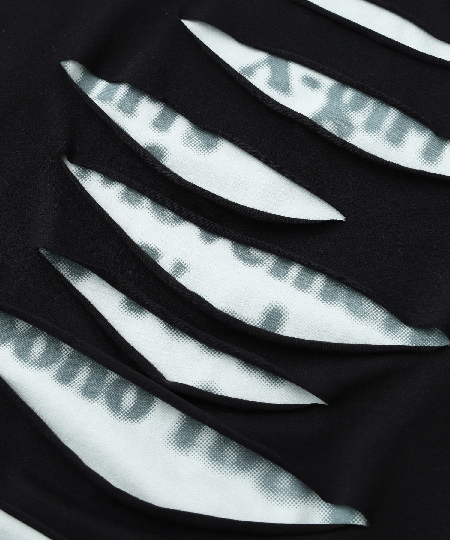 DISTRESSED S/S BABY TEE