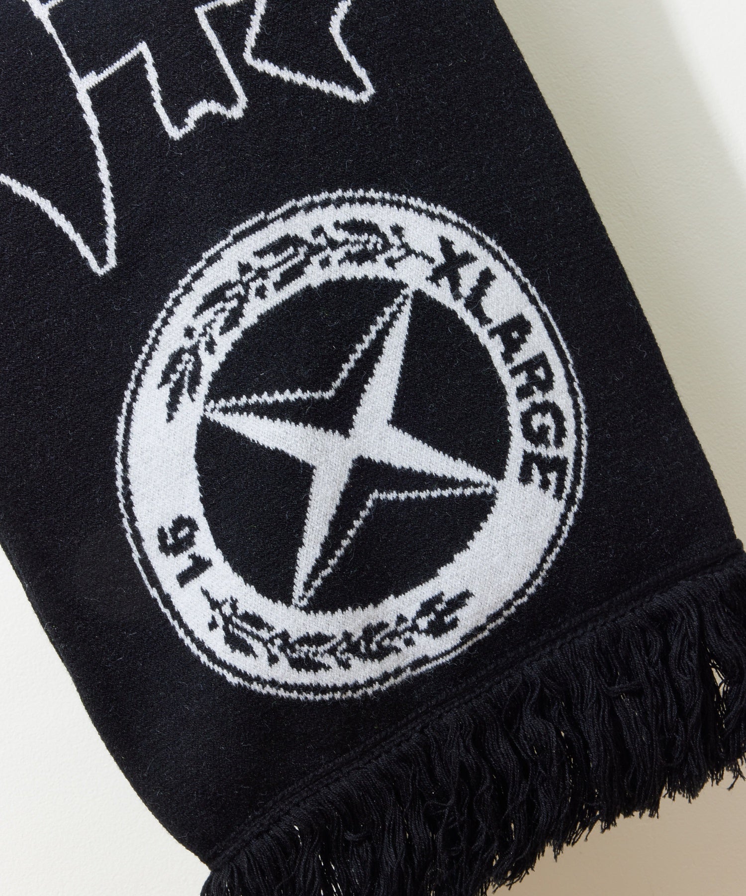 XLARGE JACQUARD SCARF