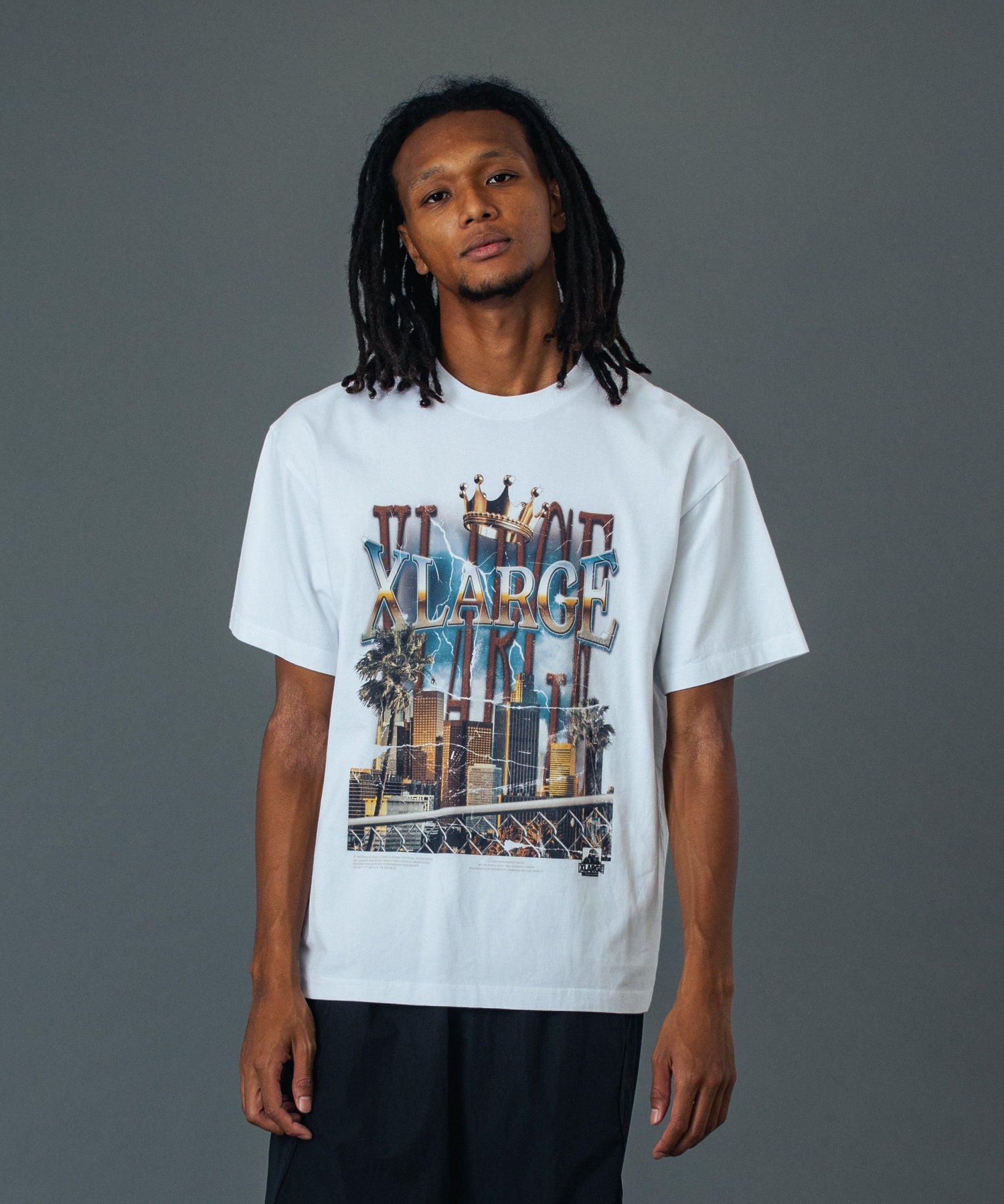 MODEL 身長185cm / 着用サイズ：Lサイズ