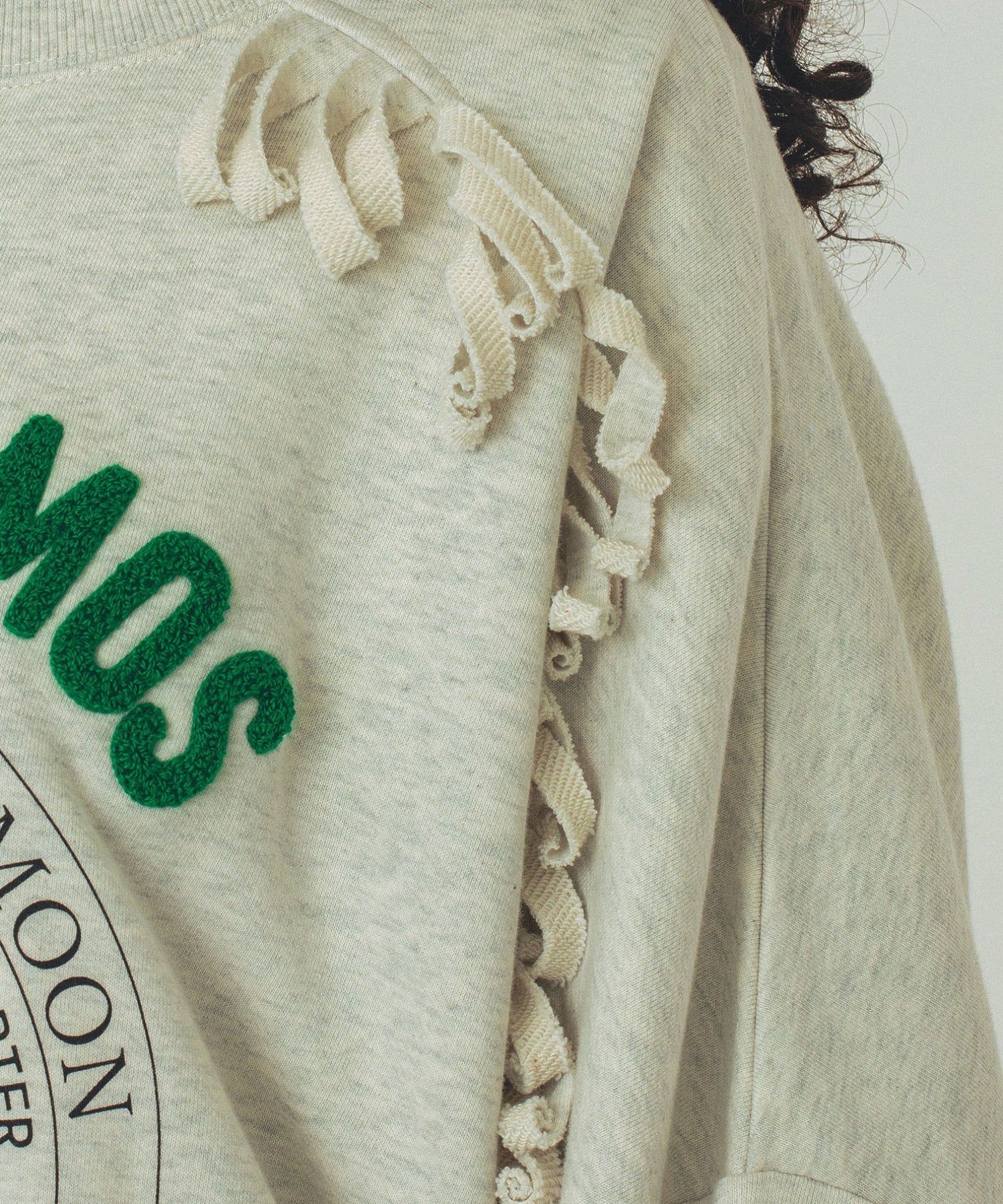 GENE HEAVENS/EMBROIDERY PRINT FRINGE SWEAT
