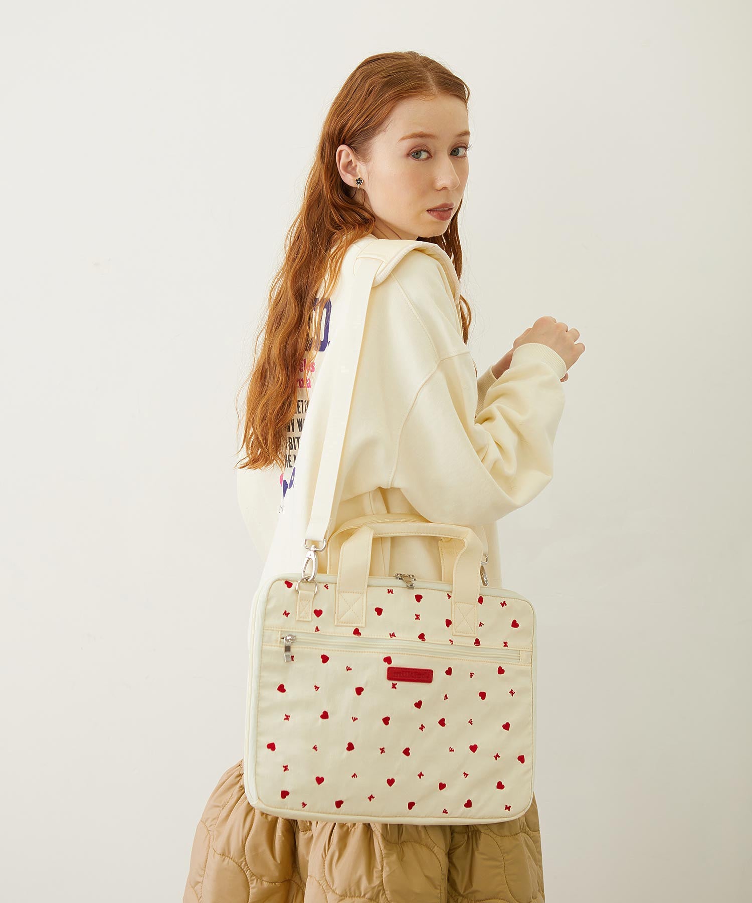 HEART EMBROIDERY PC BAG MILKFED.