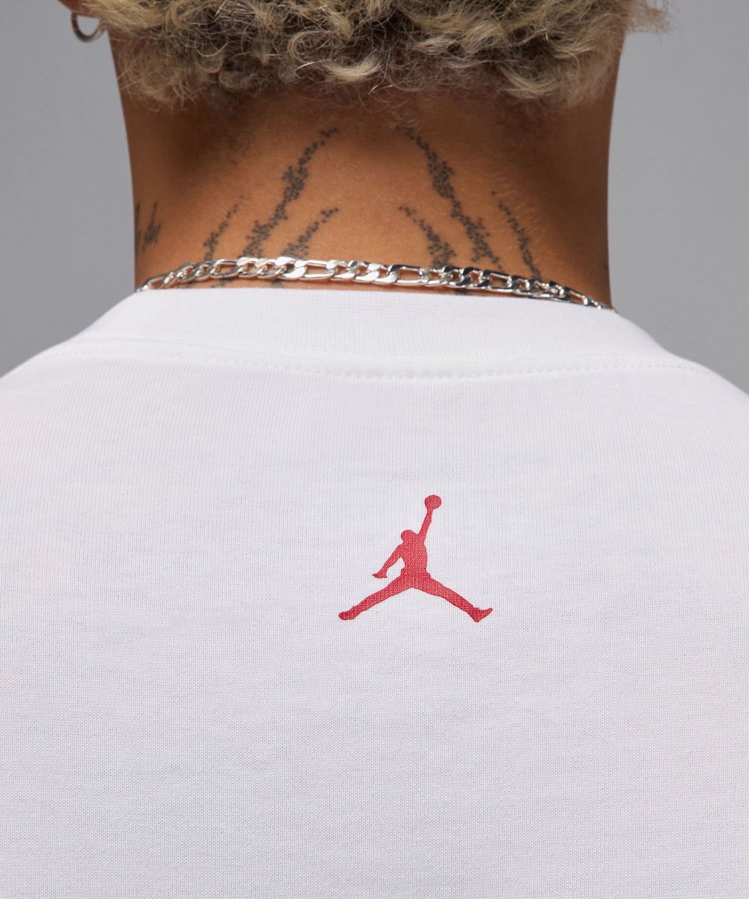 JORDAN BRAND/ジョーダンブランド/BR SNKR PCH CREW S/S TEE HJ2326-010