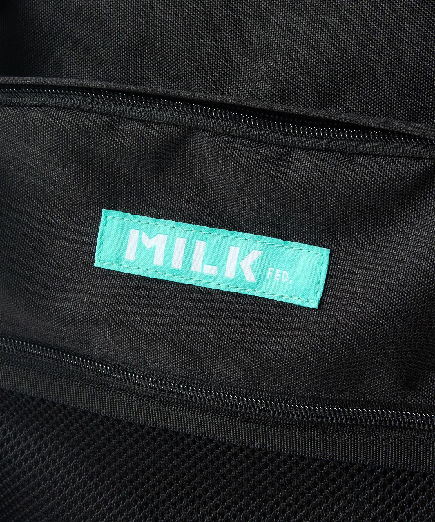 W ZIP BACKPACK LtGREEN