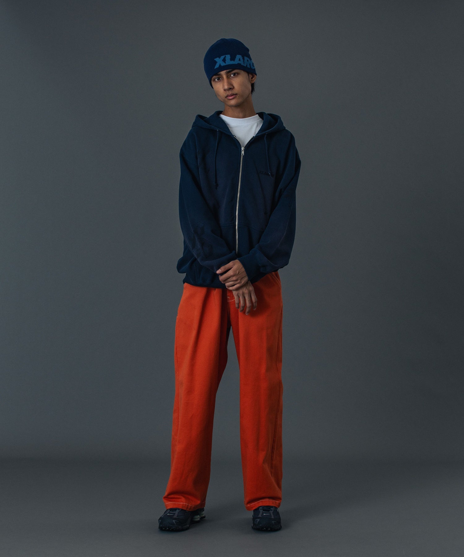 GEOMETRIC ZIP UP HOODED SWEATSHIRT