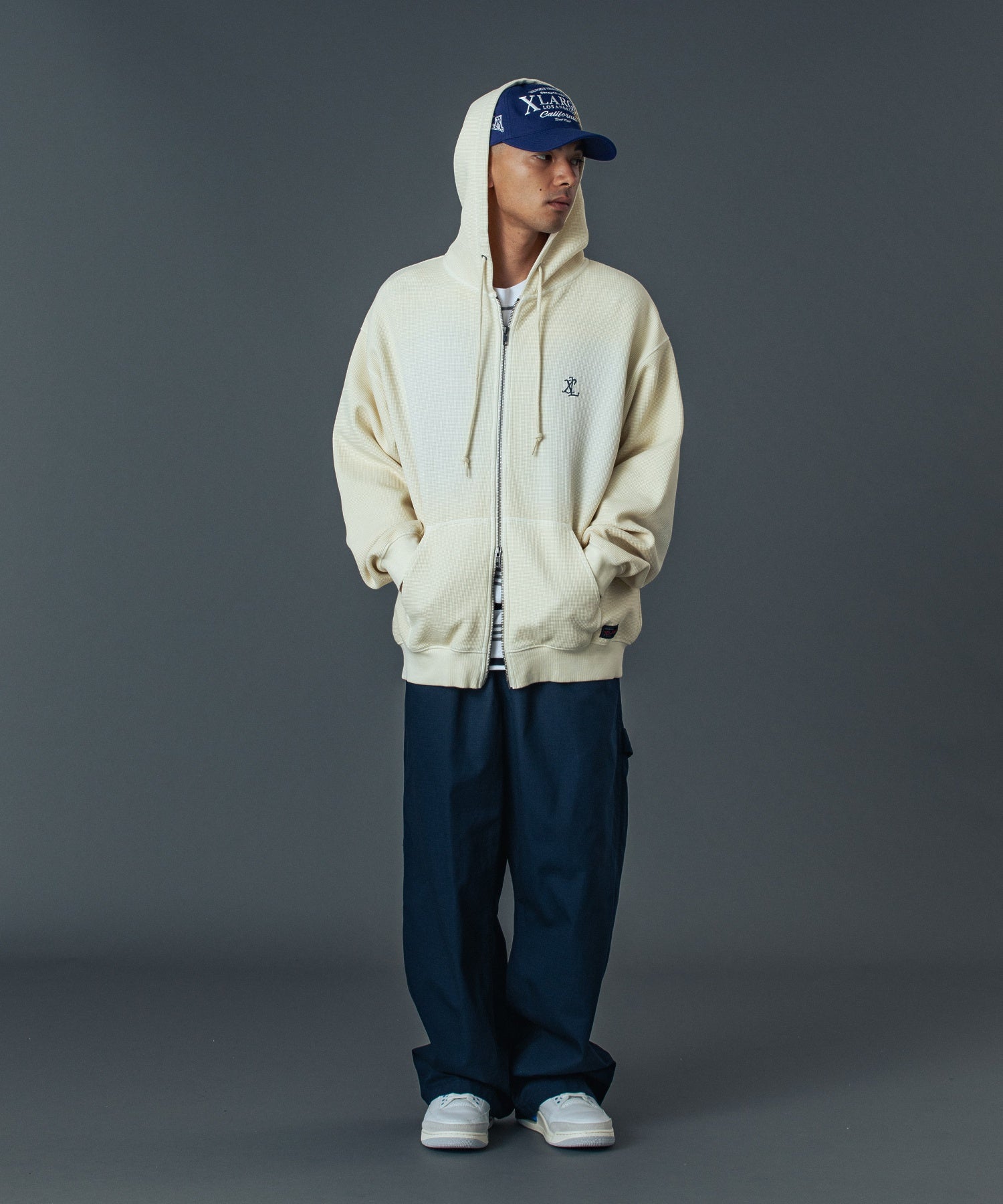 FADED WAFFLE ZIP UP HOODED SWEATSHIRT