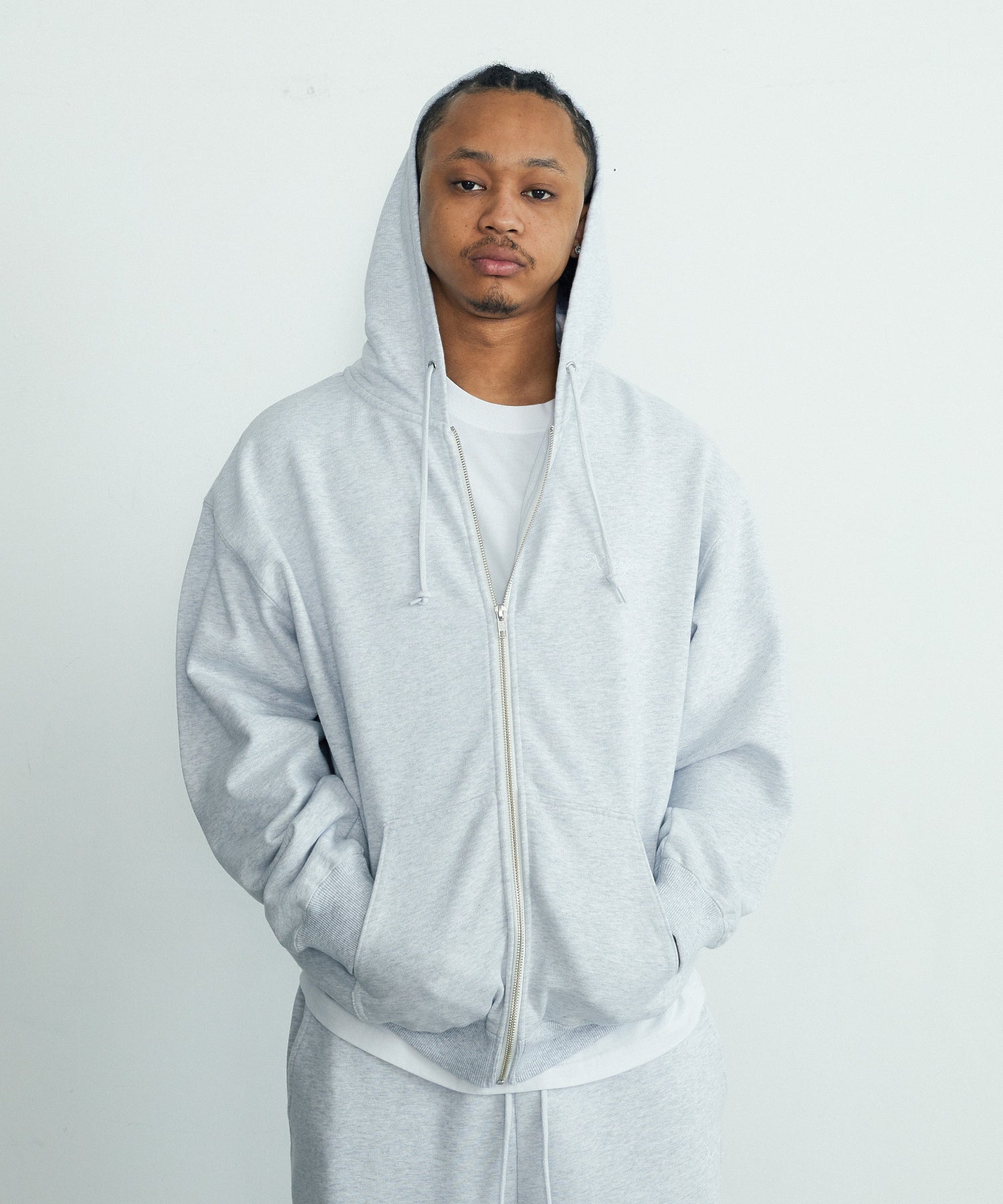 CURSIVE ZIP UP HOODED SWEATSHIRT