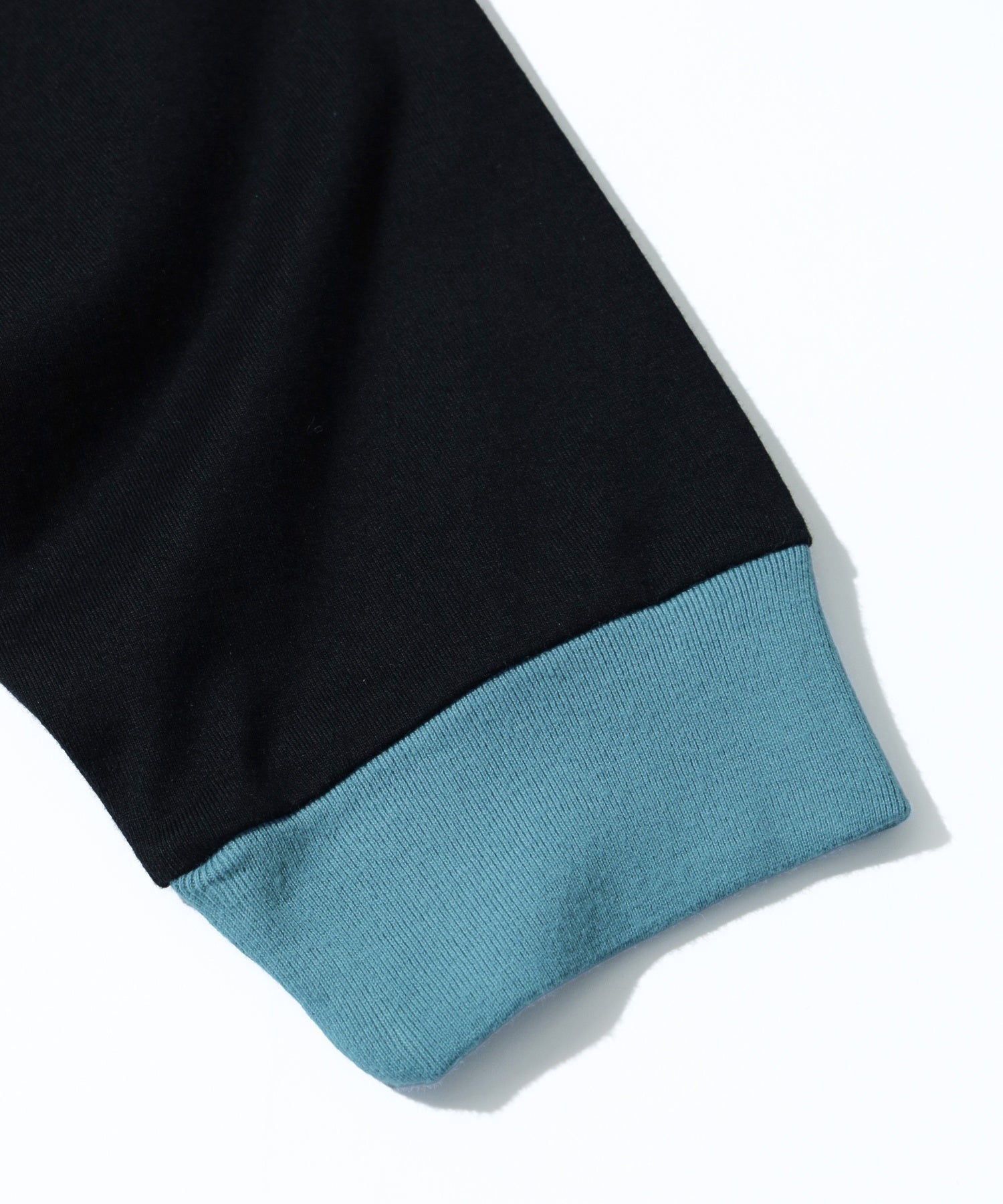 FLUXUS L/S TEE