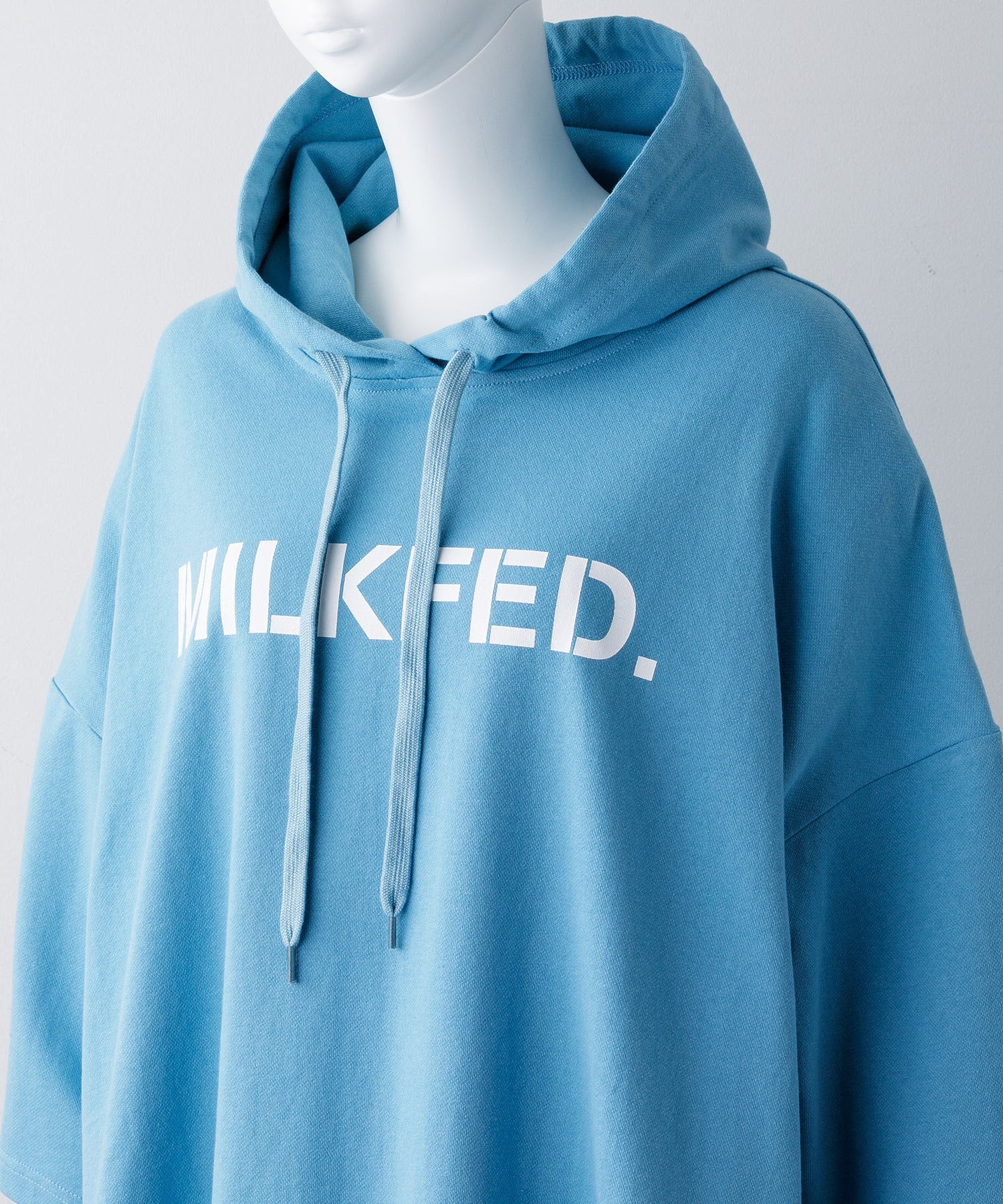 STENCIL ROUNDED HEM HOODIE MILKFED.