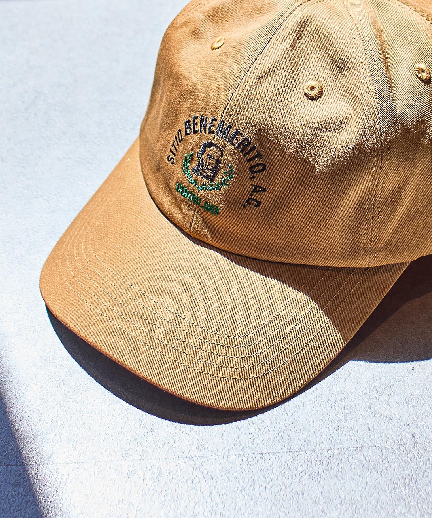 LY/LETREO CAP