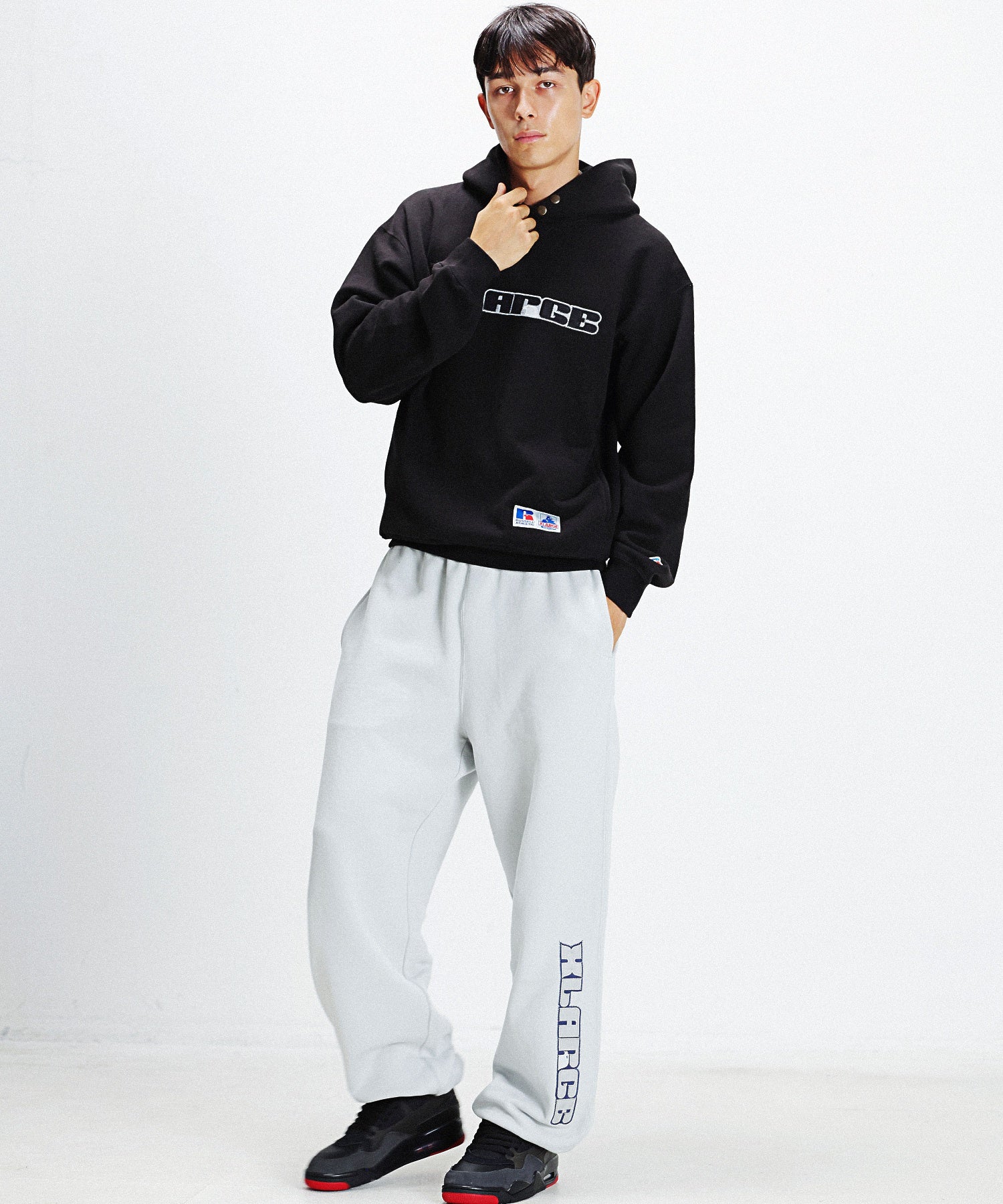 XLARGE×RUSSELL ATHLETIC SWEAT PANTS