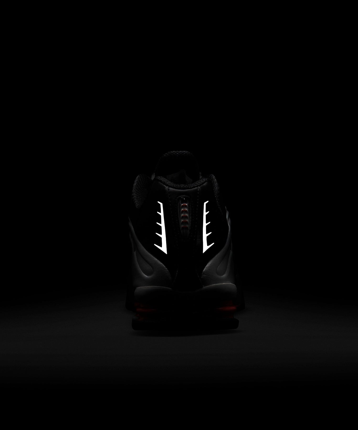 NIKE HQ1988-002 SHOX R4