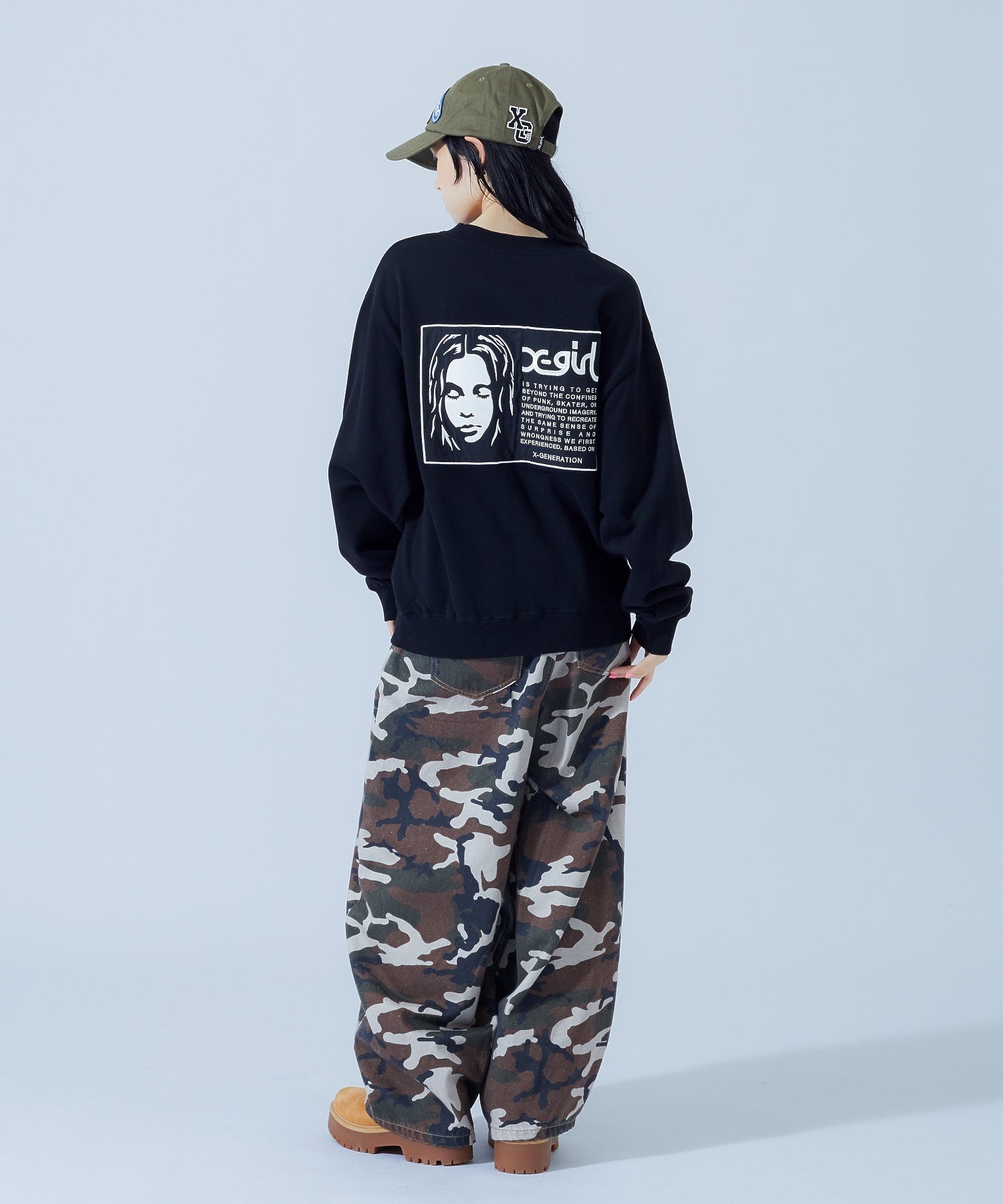 FACE LABEL PATCH SWEATSHIRT