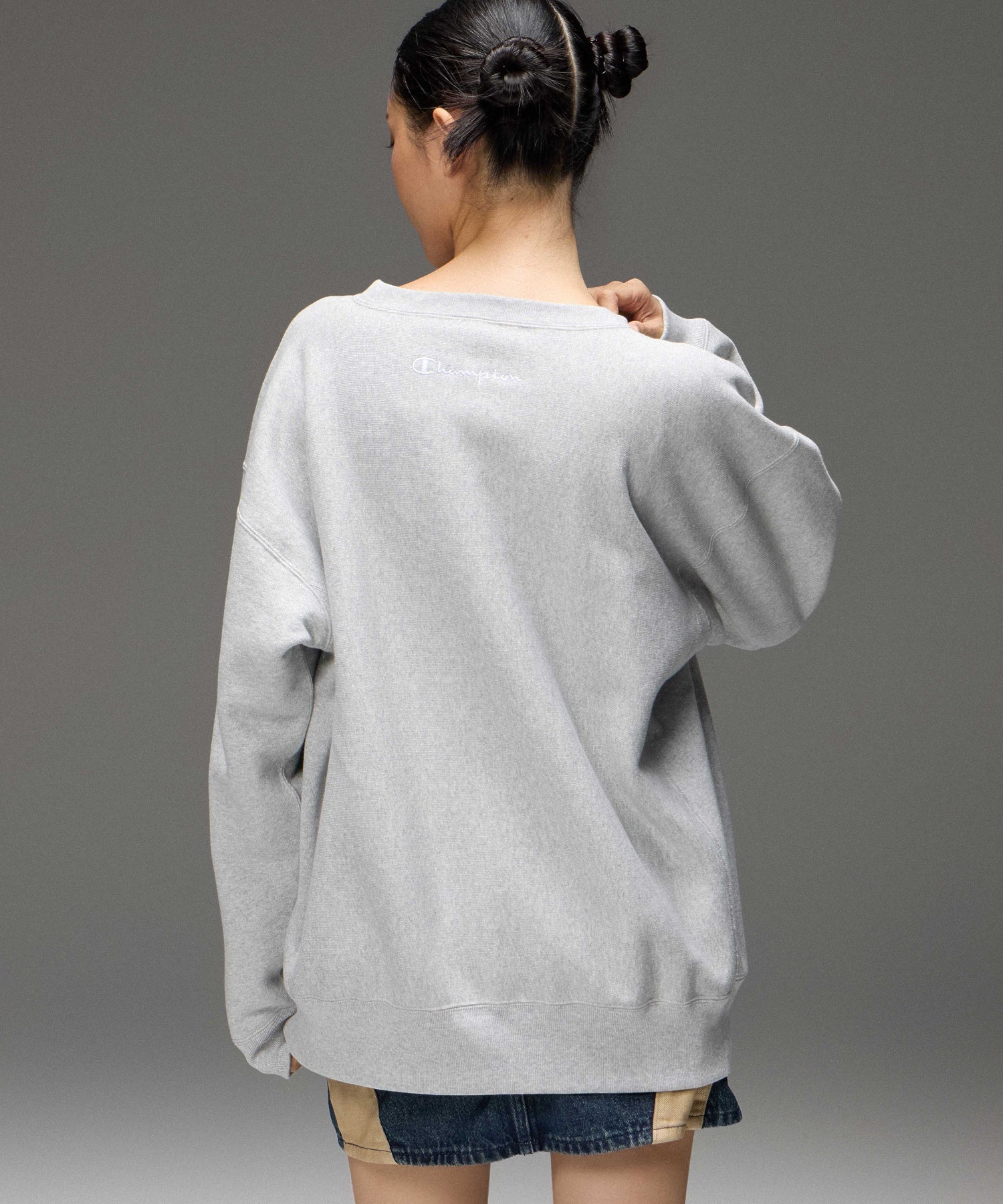 X-girl x Champion REVERSE WEAVE® PRINT AND PATCHED LOGO SWEATSHIRT