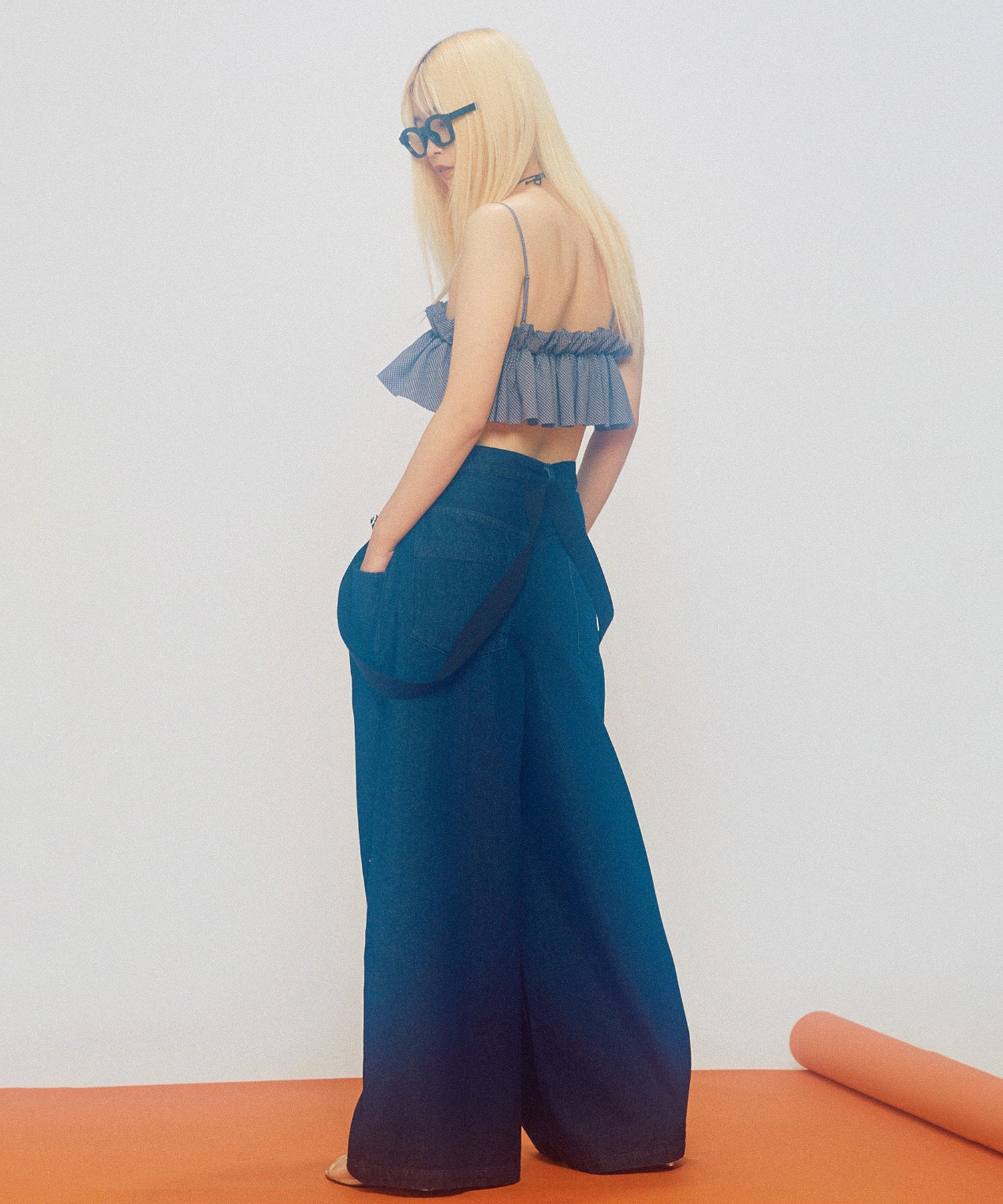 サスペンダータックワイドパンツ