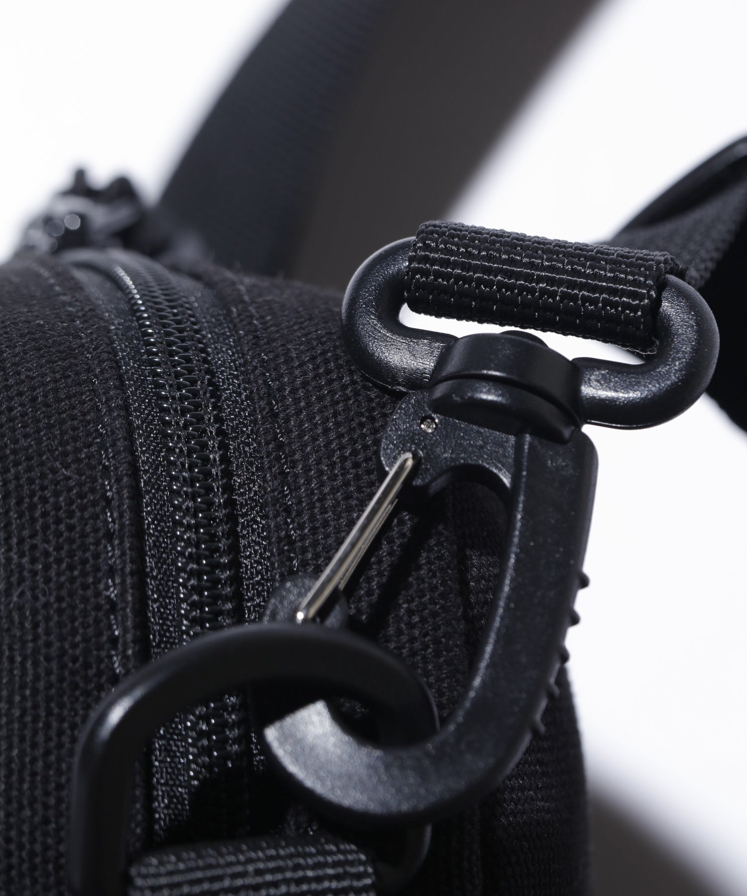 CANVAS TACTICAL SHOULDER BAG