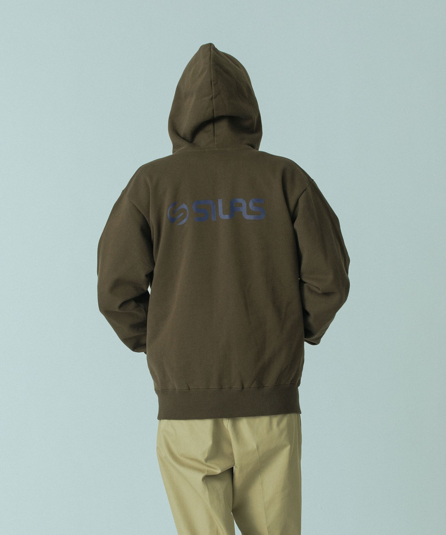 model：H174 着用サイズ：L