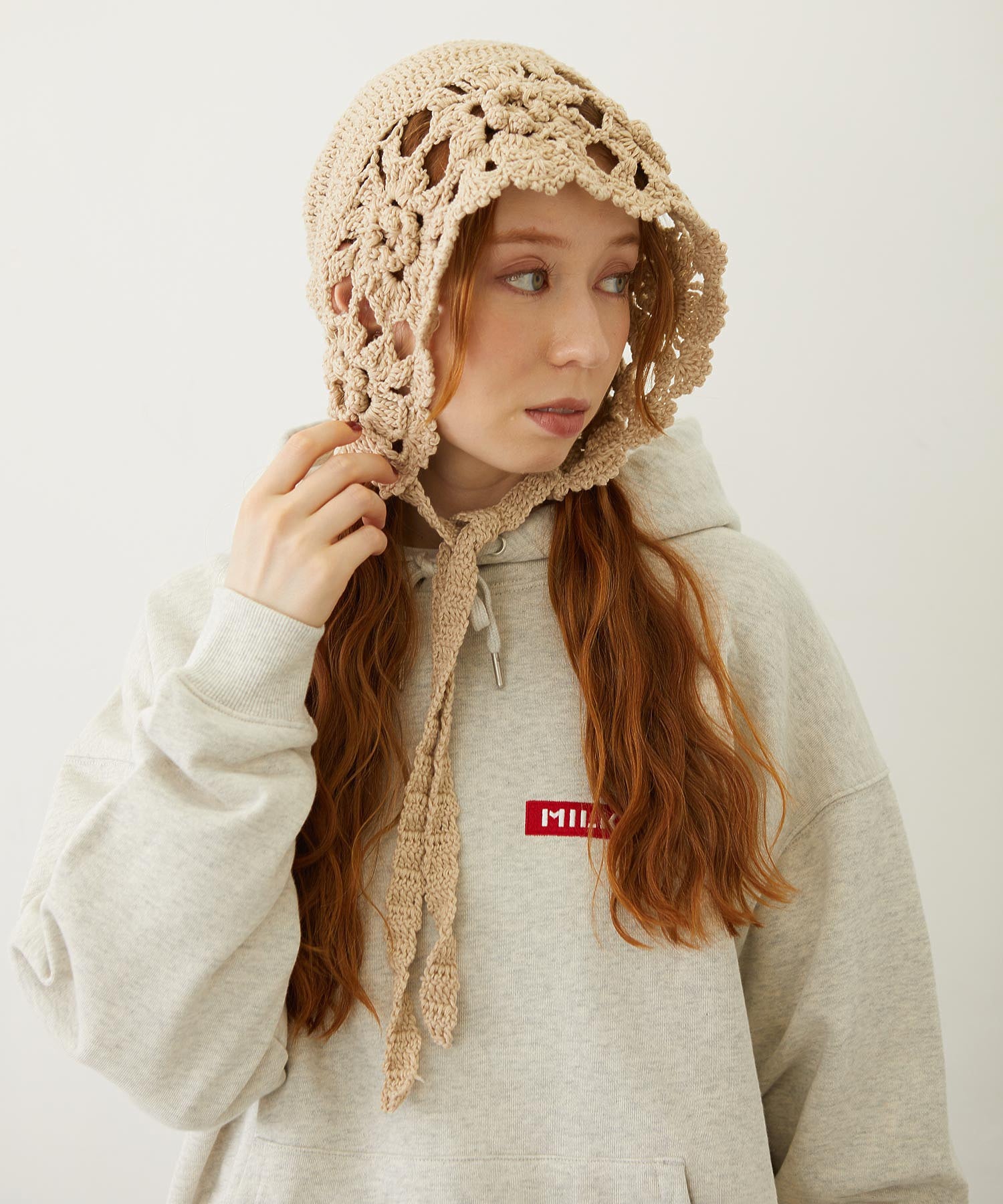 FLOWER KNIT BONNET