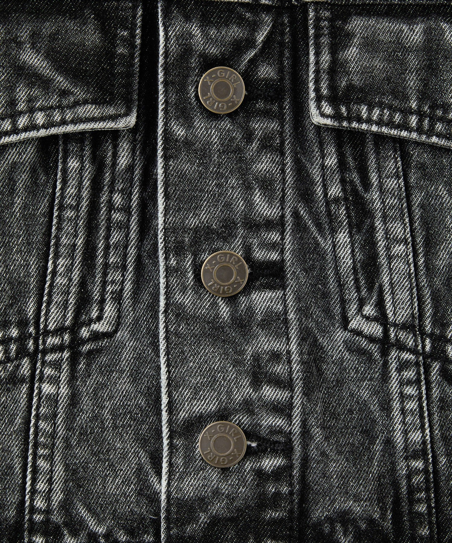 EMBOSSED DENIM JACKET