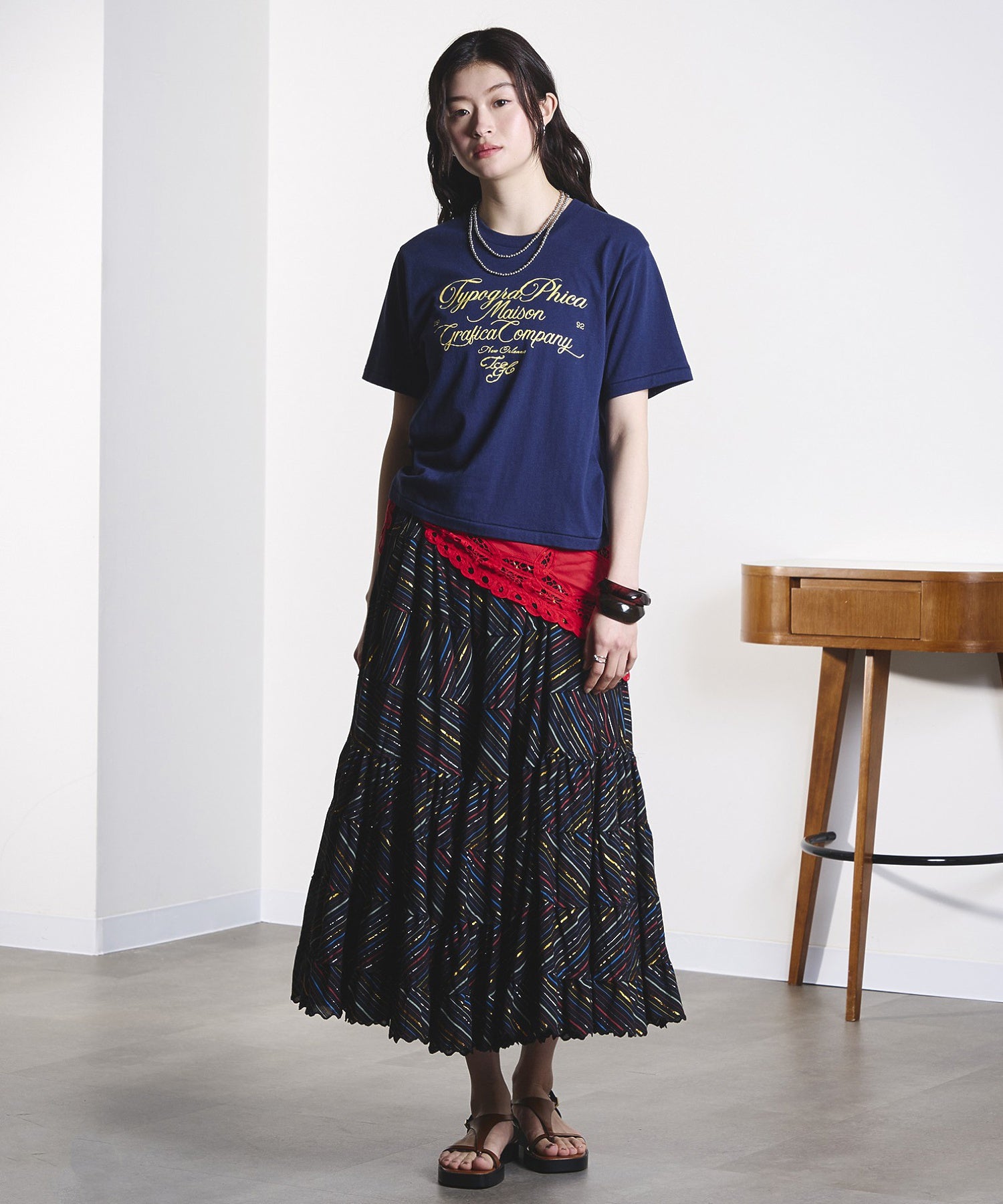 mag.by c/BATTEN LACE SCARF