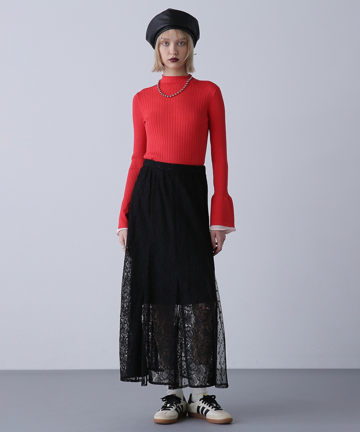 レーススカート