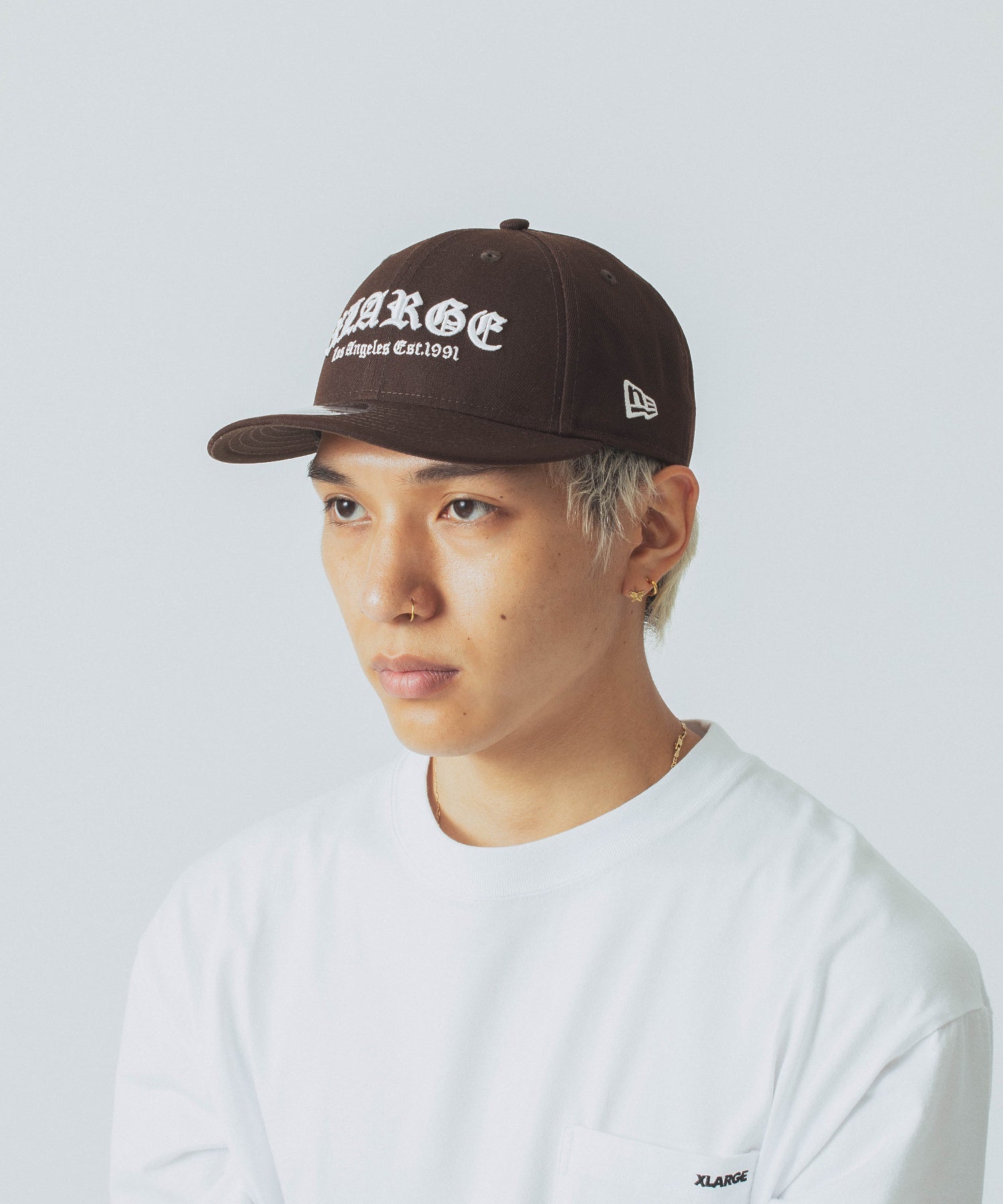 XLARGE×NEW ERA OLD ENGLISH LOGO CAP