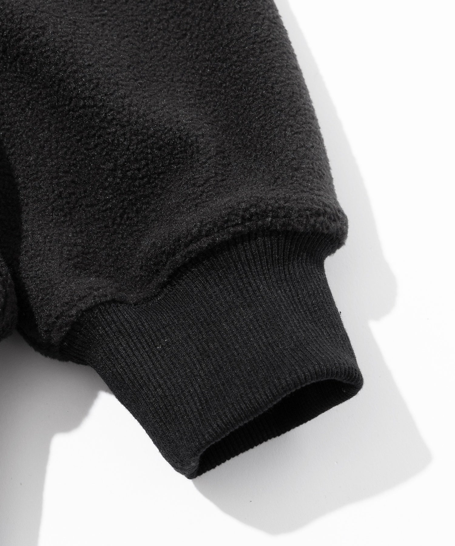 FLEECE SWEATSHIRT