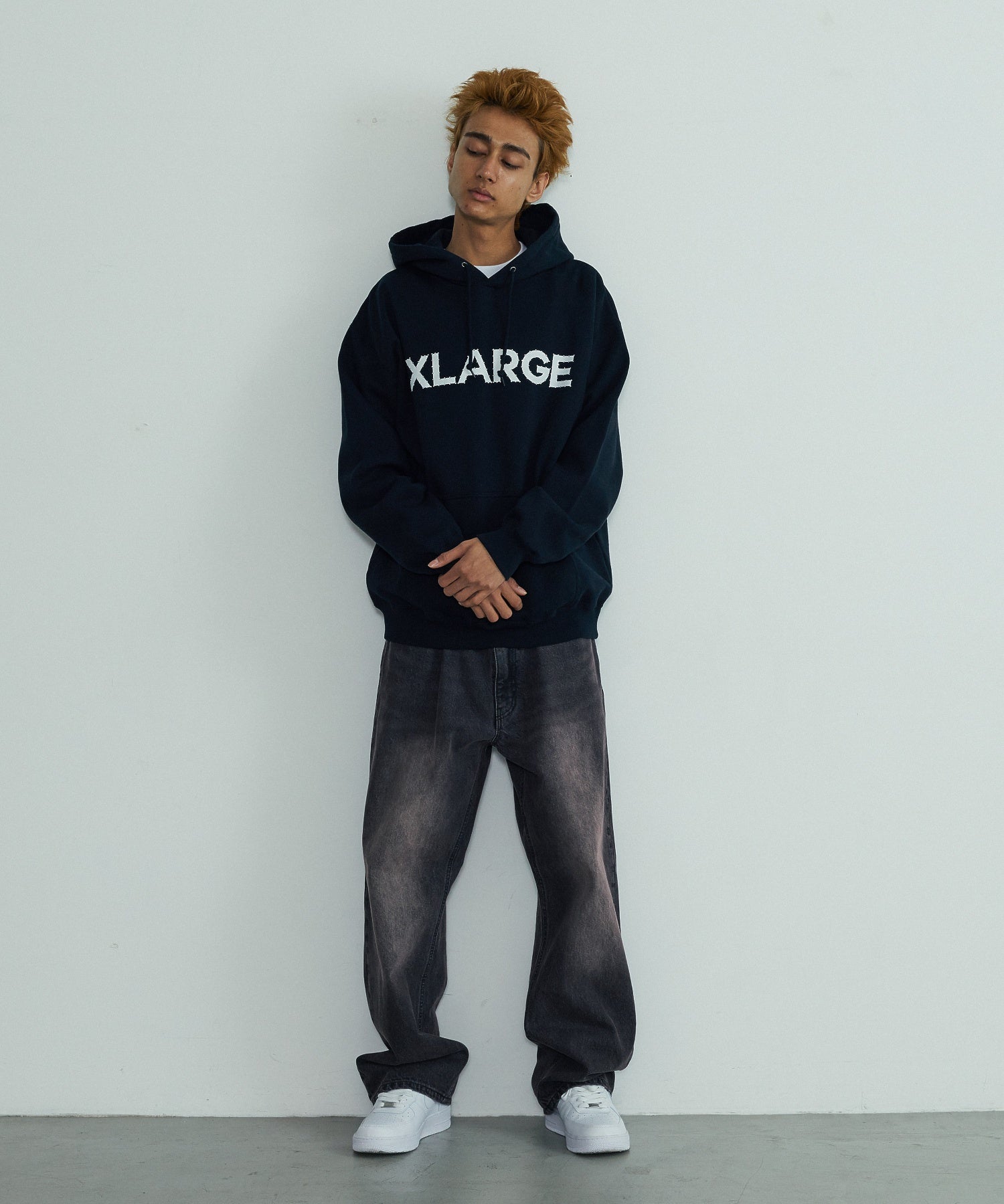 RHINESTONE PULLOVER HOODED SWEATSHIRT