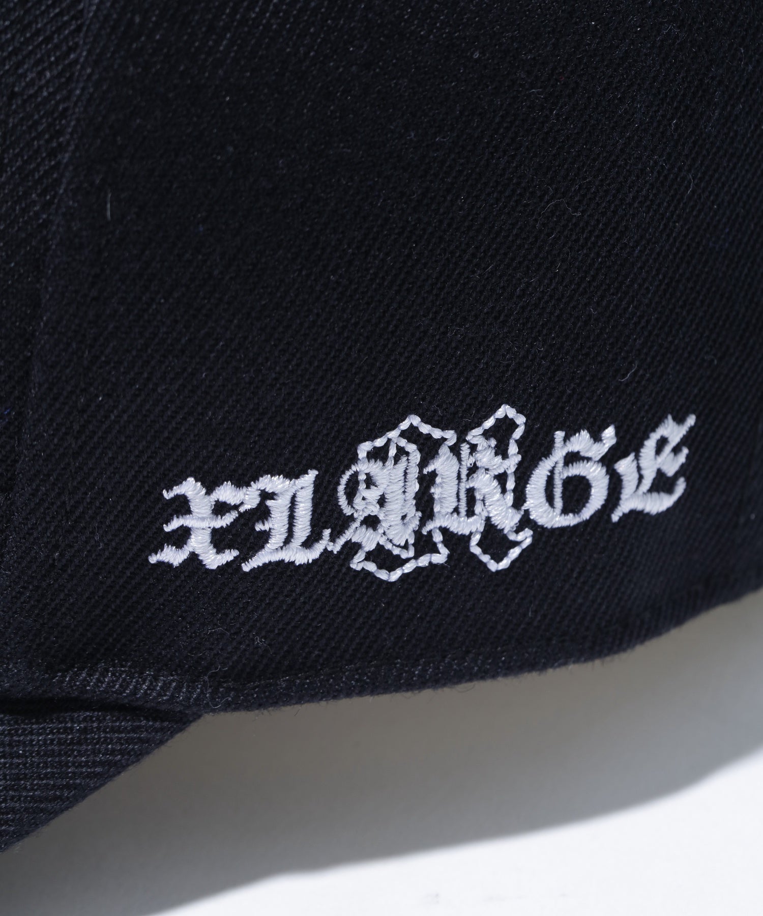 OLD ENGLISH CAP