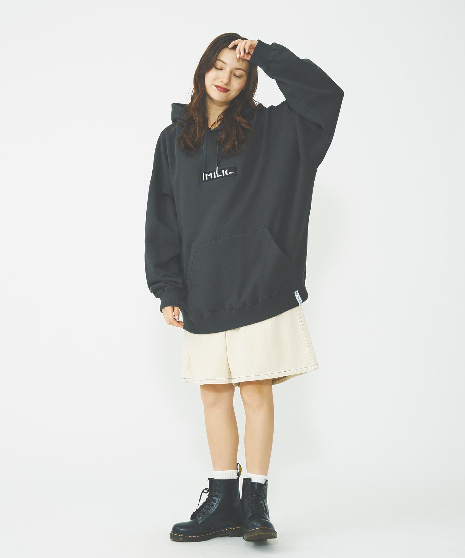 BAR LOGO BASIC SWEAT HOODIE