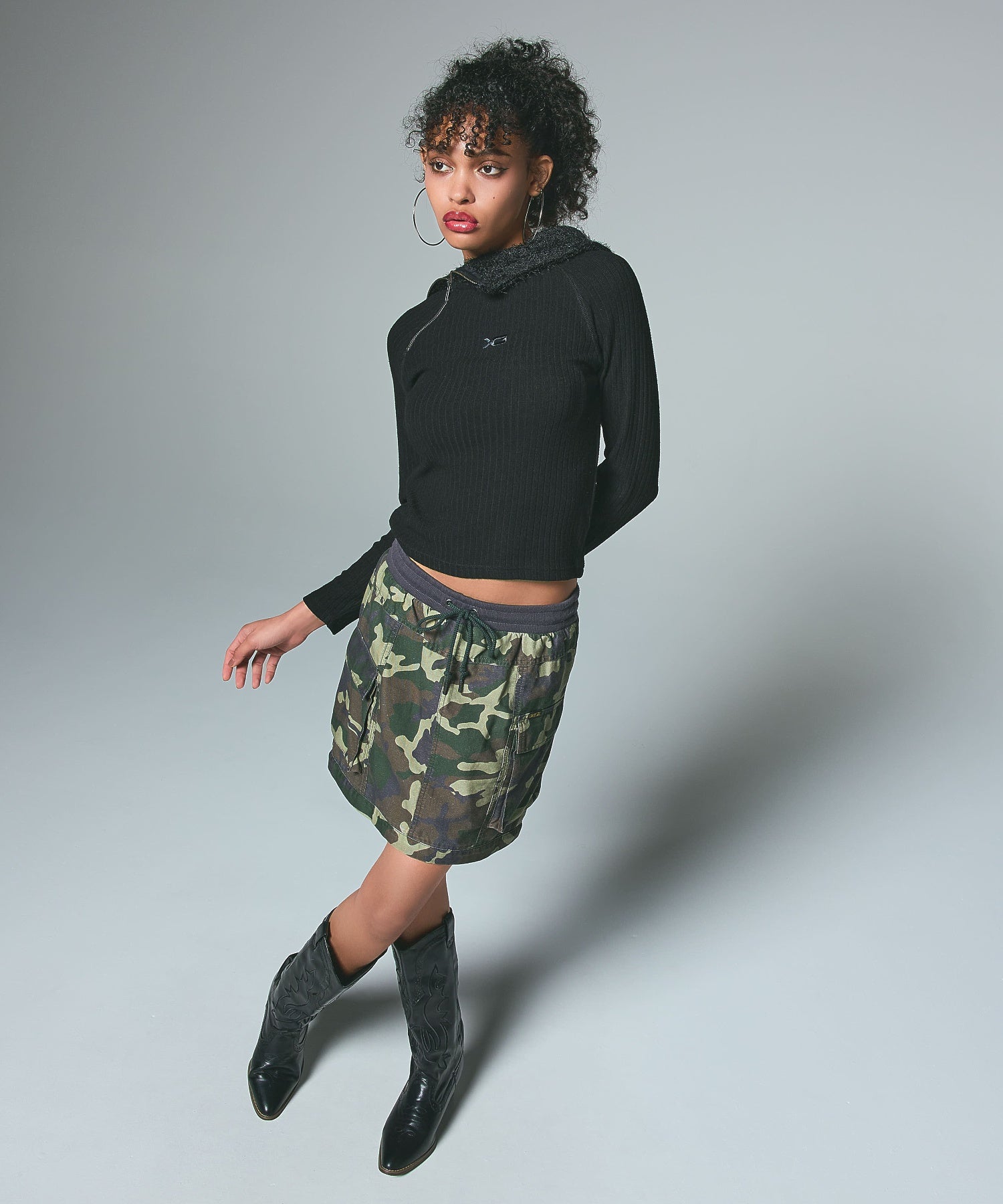 CONVERTIBLE CARGO SKIRT