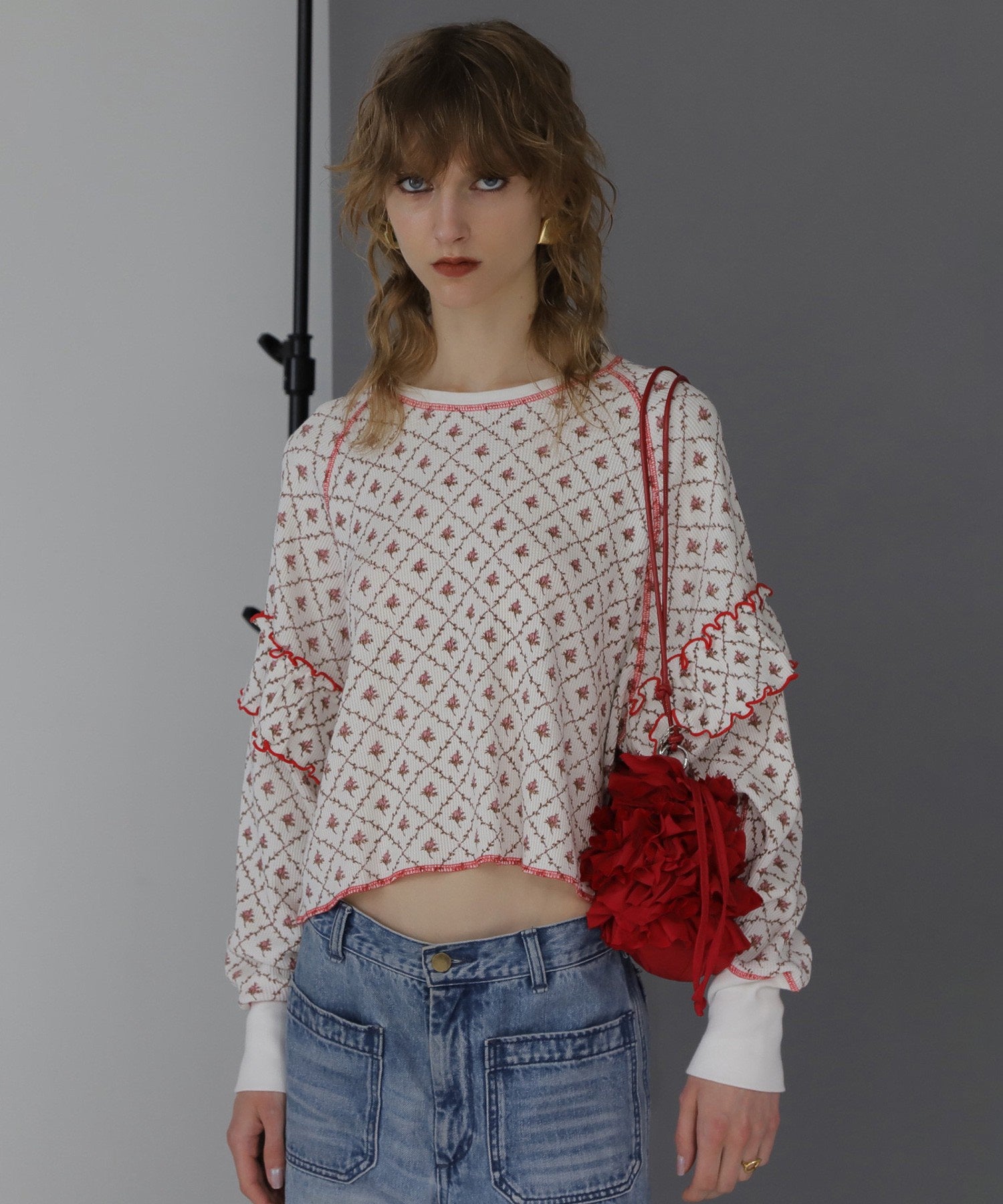 mag.by c/フラワーサーマルトップス