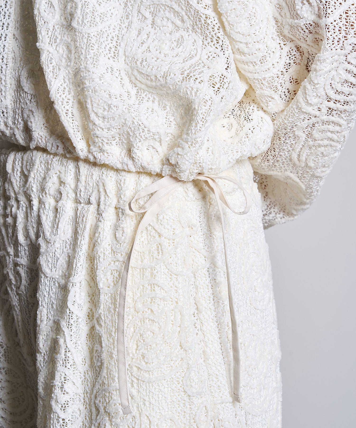 MOLE LACE HOODIE