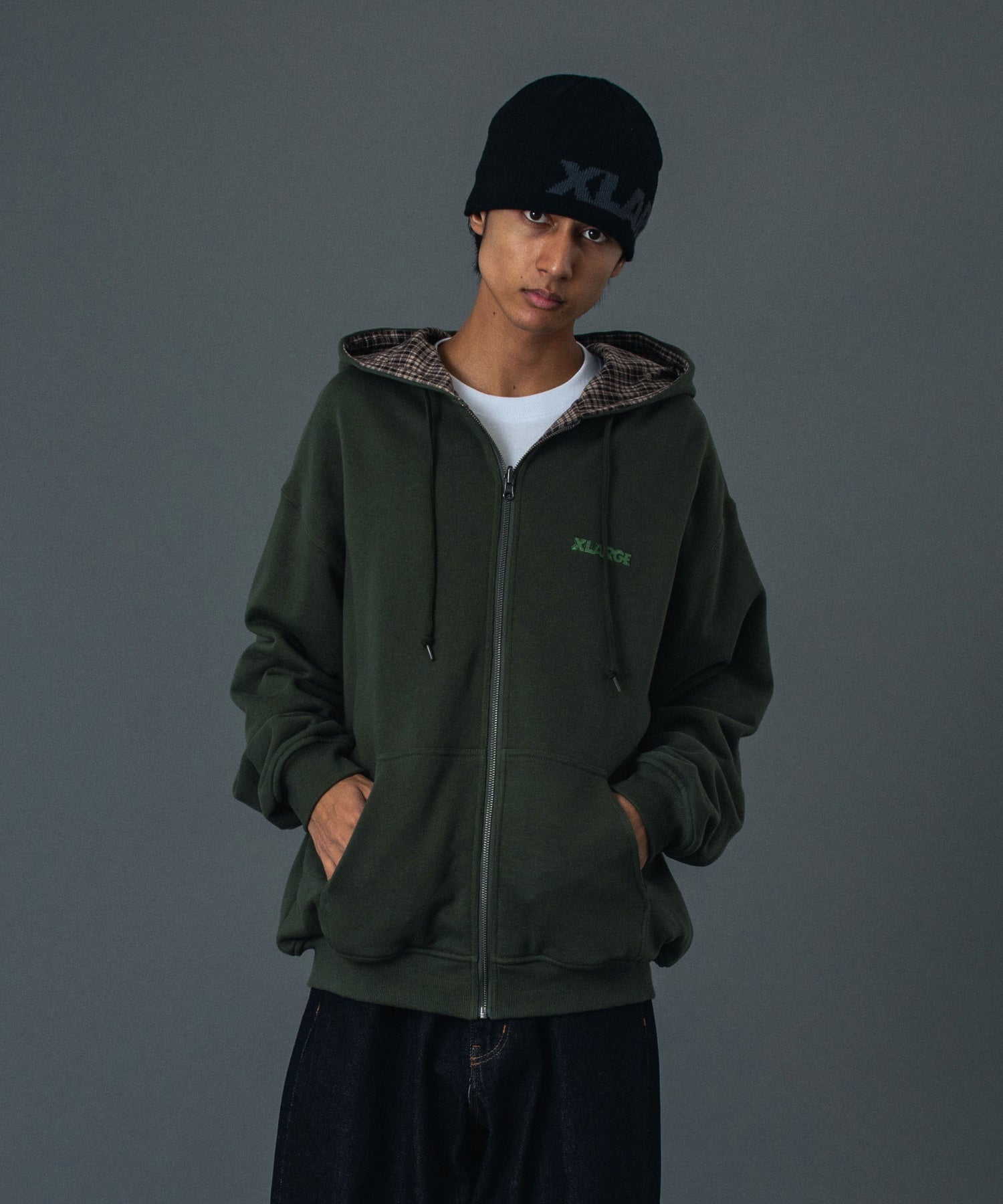 MODEL 身長183cm / 着用サイズ：Lサイズ