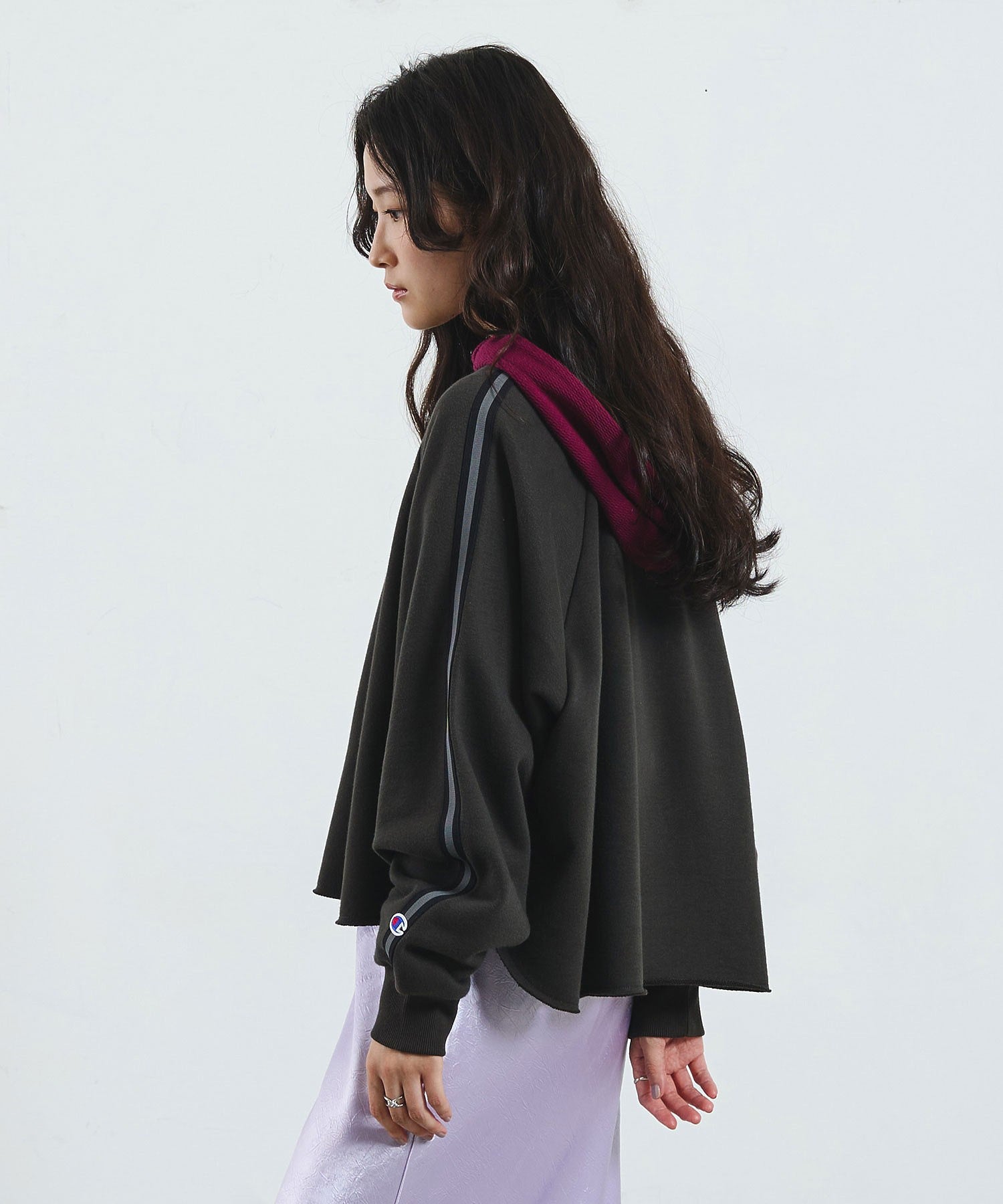 【Champion別注】SIDE LINE SWEAT