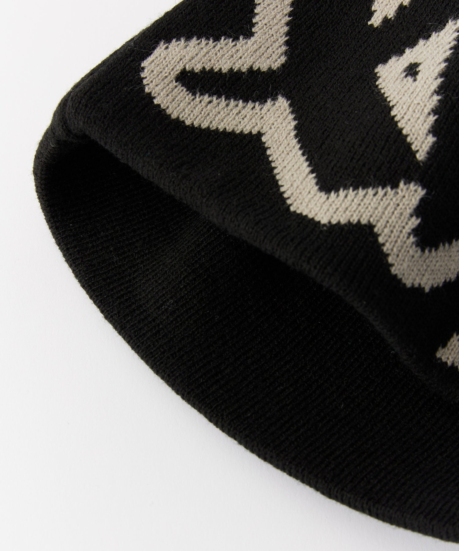 XL TAGGING SINGLE BEANIE