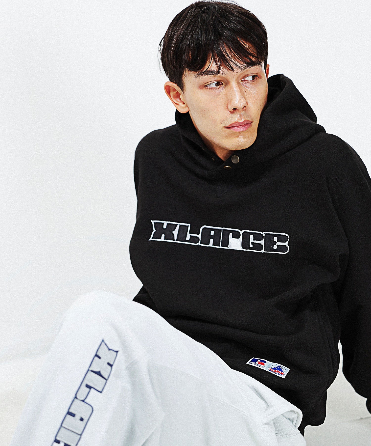 XLARGE×RUSSELL ATHLETIC PULLOVER HOODED SWEATSHIRT