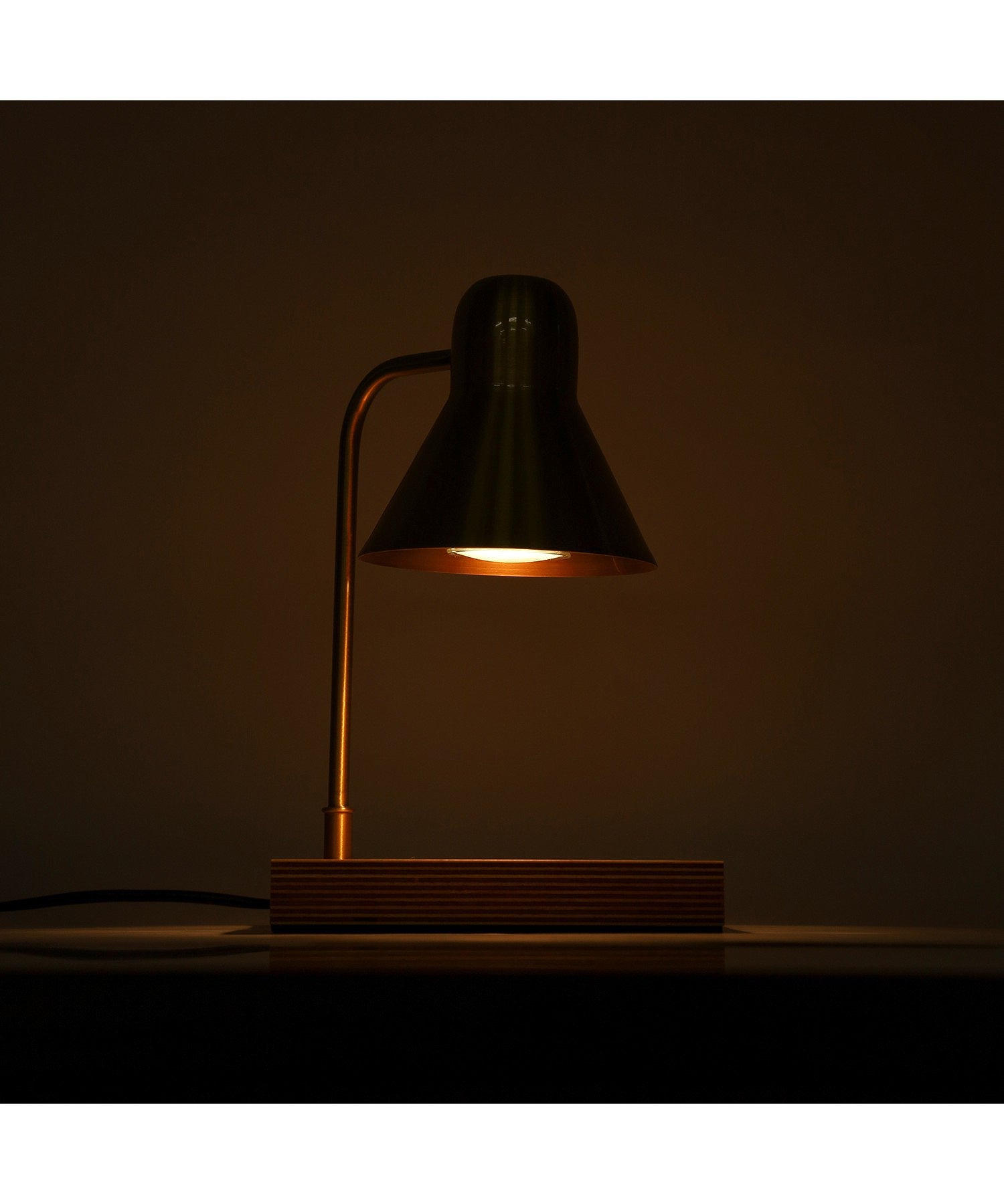 DTL Memory Lane Classic Candle Warmer