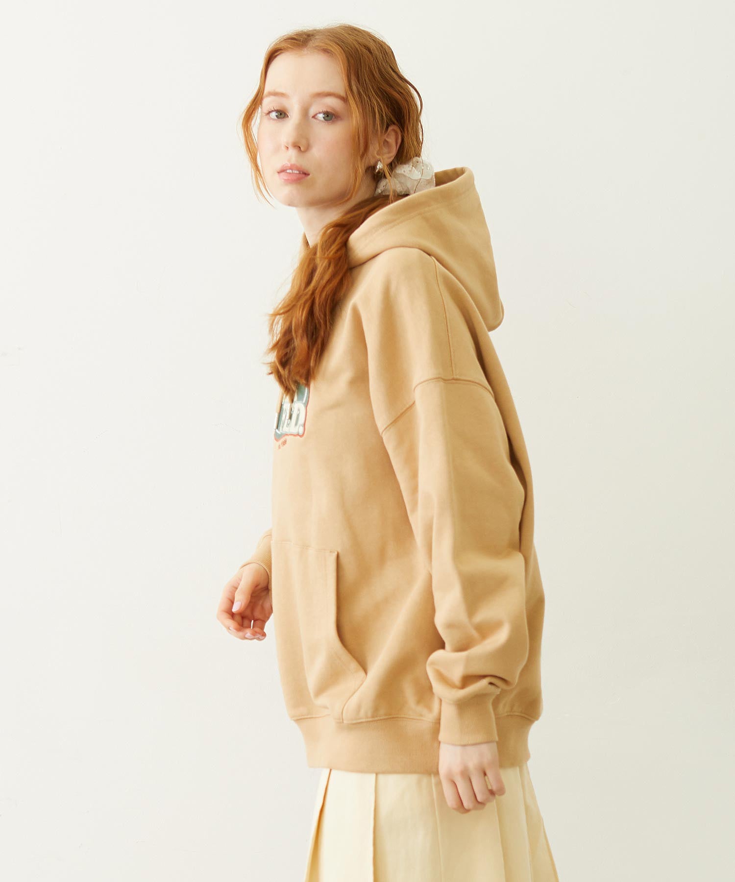 OVAL LOGO WIDE HOODIE SWEAT