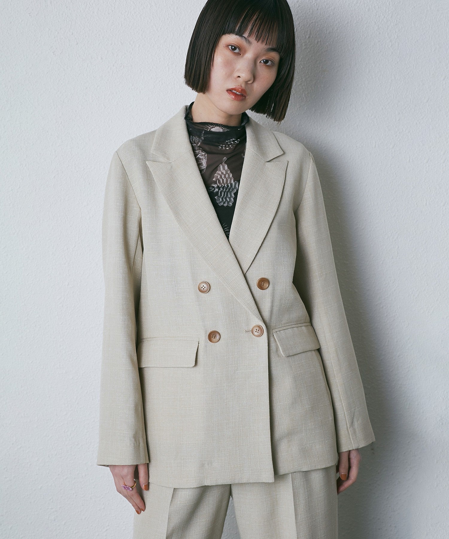 テーラードジャケット