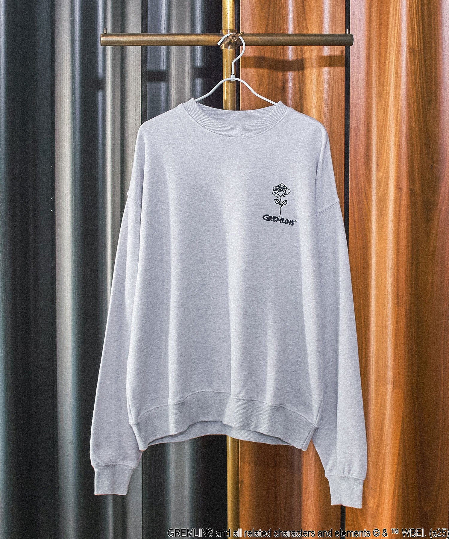 ROSEBUD LIMITED/GREMLINS BACK PRINT SWEAT