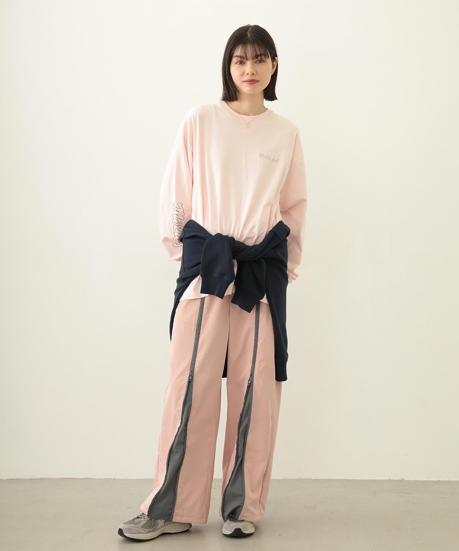 FRONT LINE ZIP UP PANTS