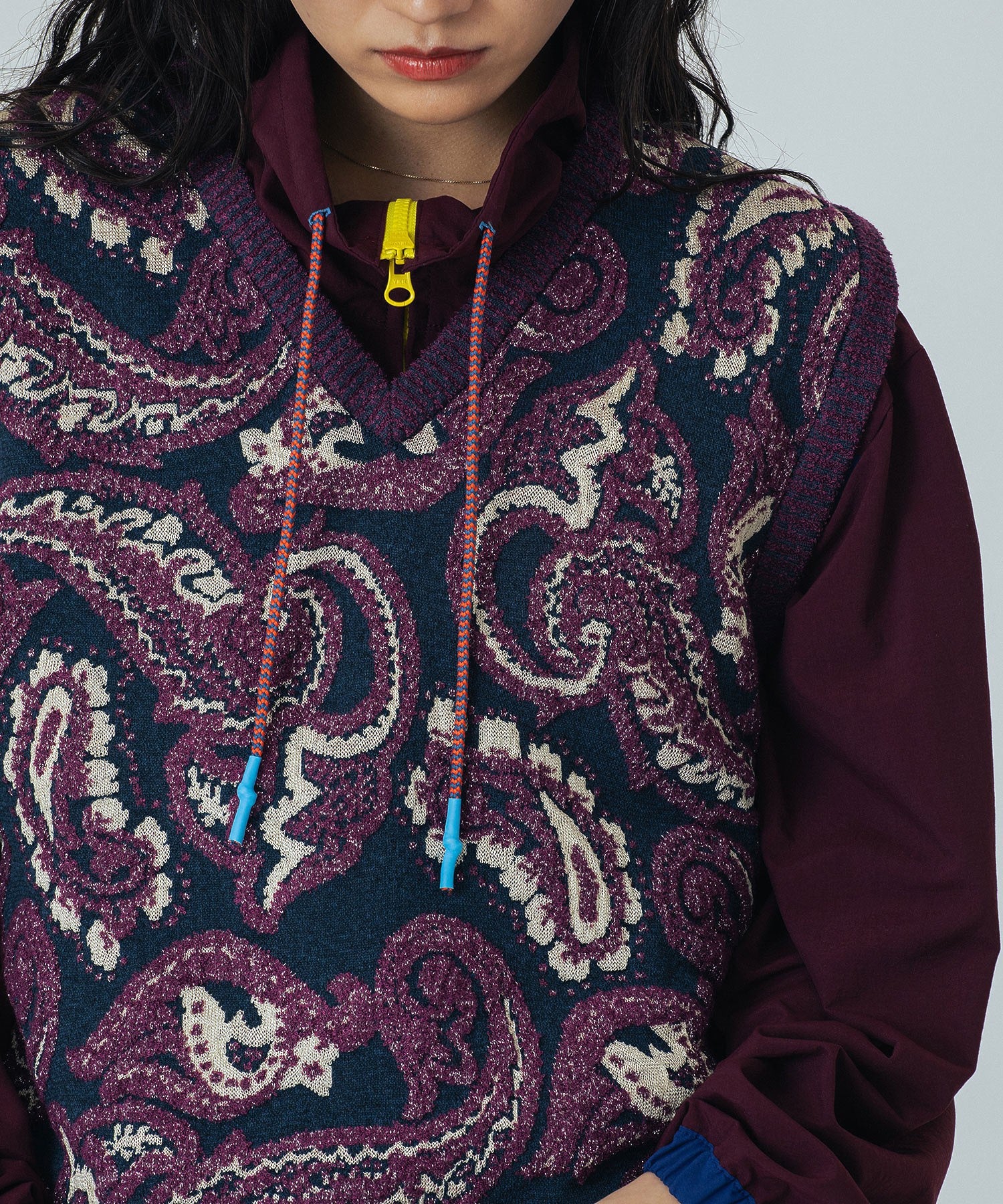 mici/PAISLEY JAQUARD KNIT VEST