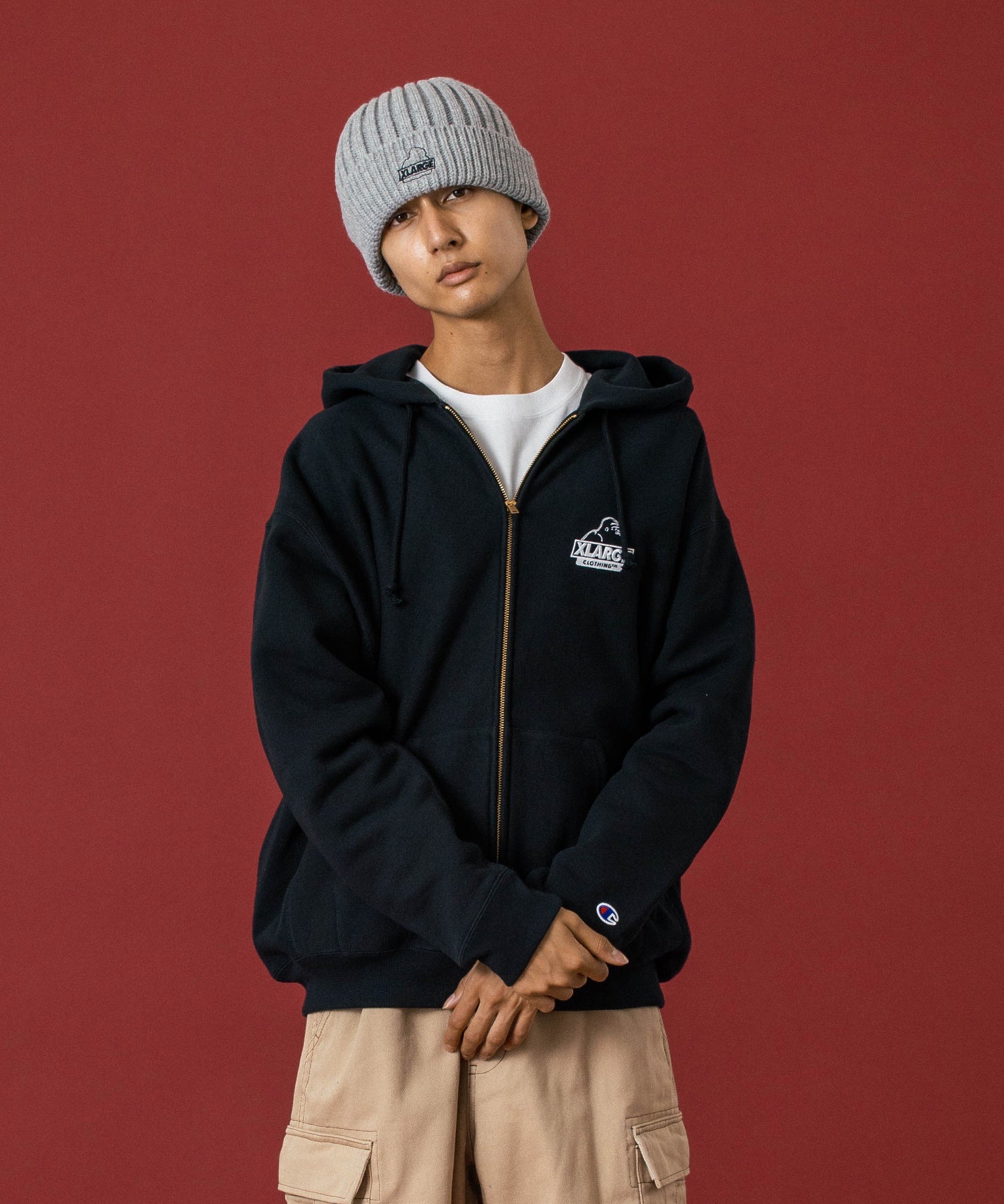 MODEL 身長183cm / 着用サイズ：Lサイズ